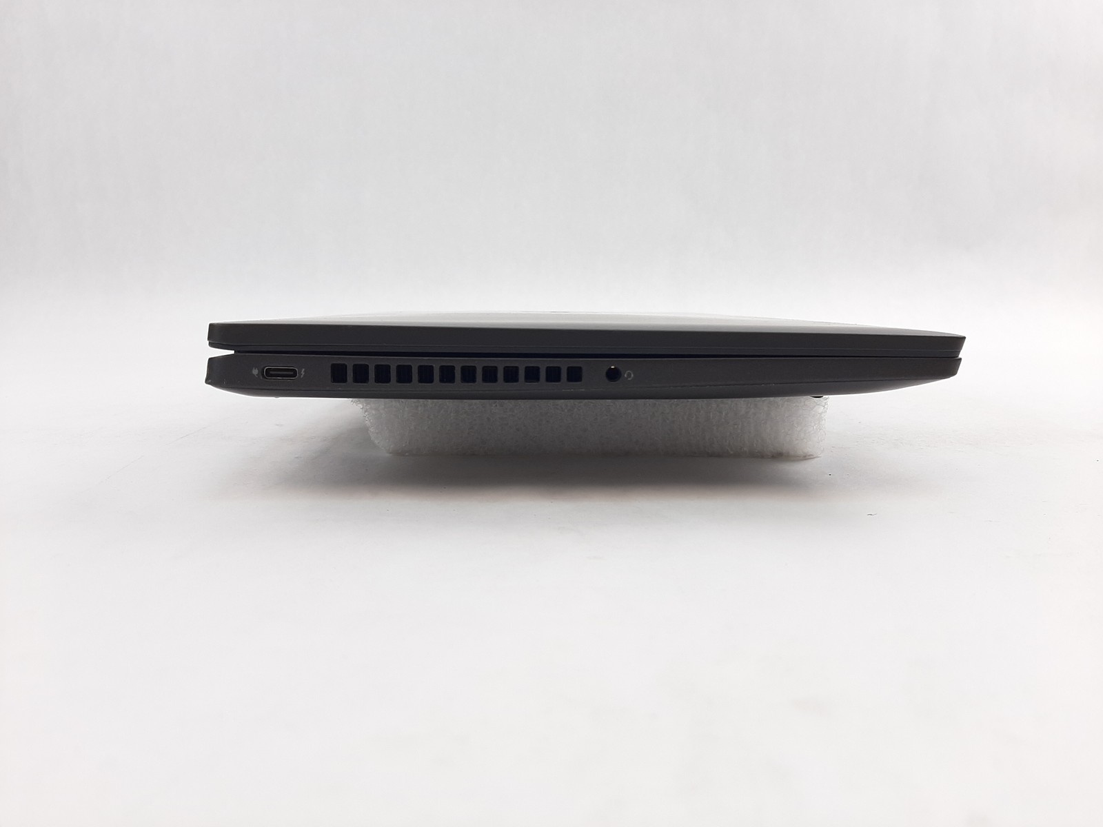 Dell Latitude 7430, i7-1270P, 2.20GHz, 32GB RAM, 256GB NVMe, No AC C4*385