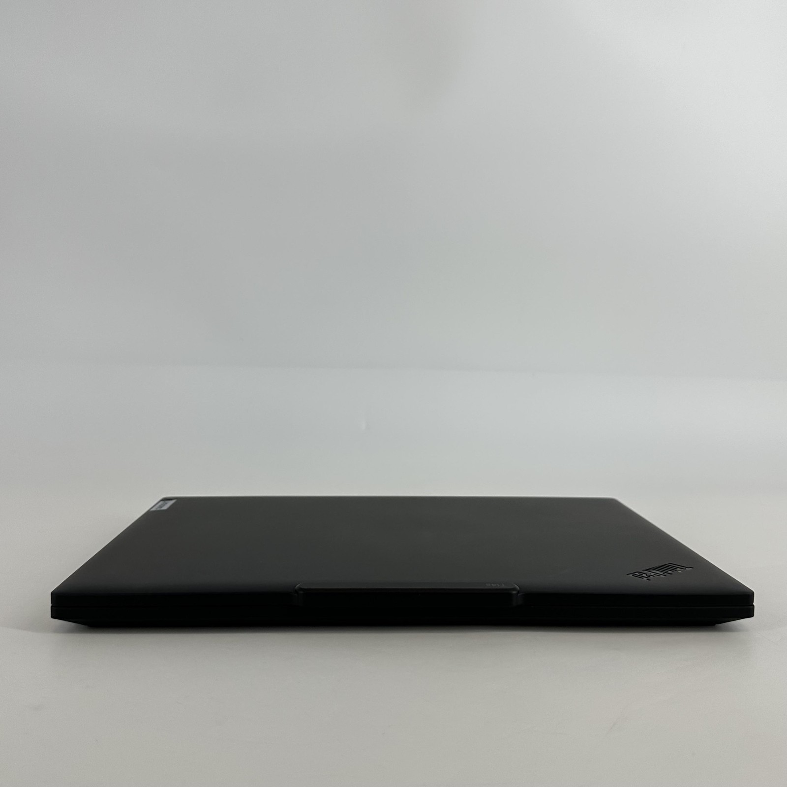 Lenovo ThinkPad T14s Gen 6 FHD+ TOUCH 2.0 GHz Ryzen AI 7 PRO 360 32GB 1TB SSD