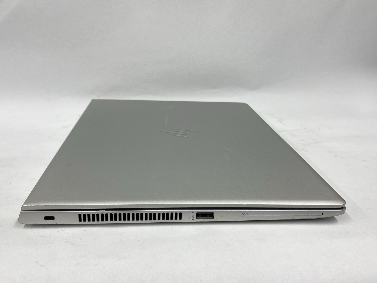 HP 840 G6 – B-Grade – 14″ FHD TOUCH – i5-8265U – 8GB – 256GB SSD – Win 11 Pro