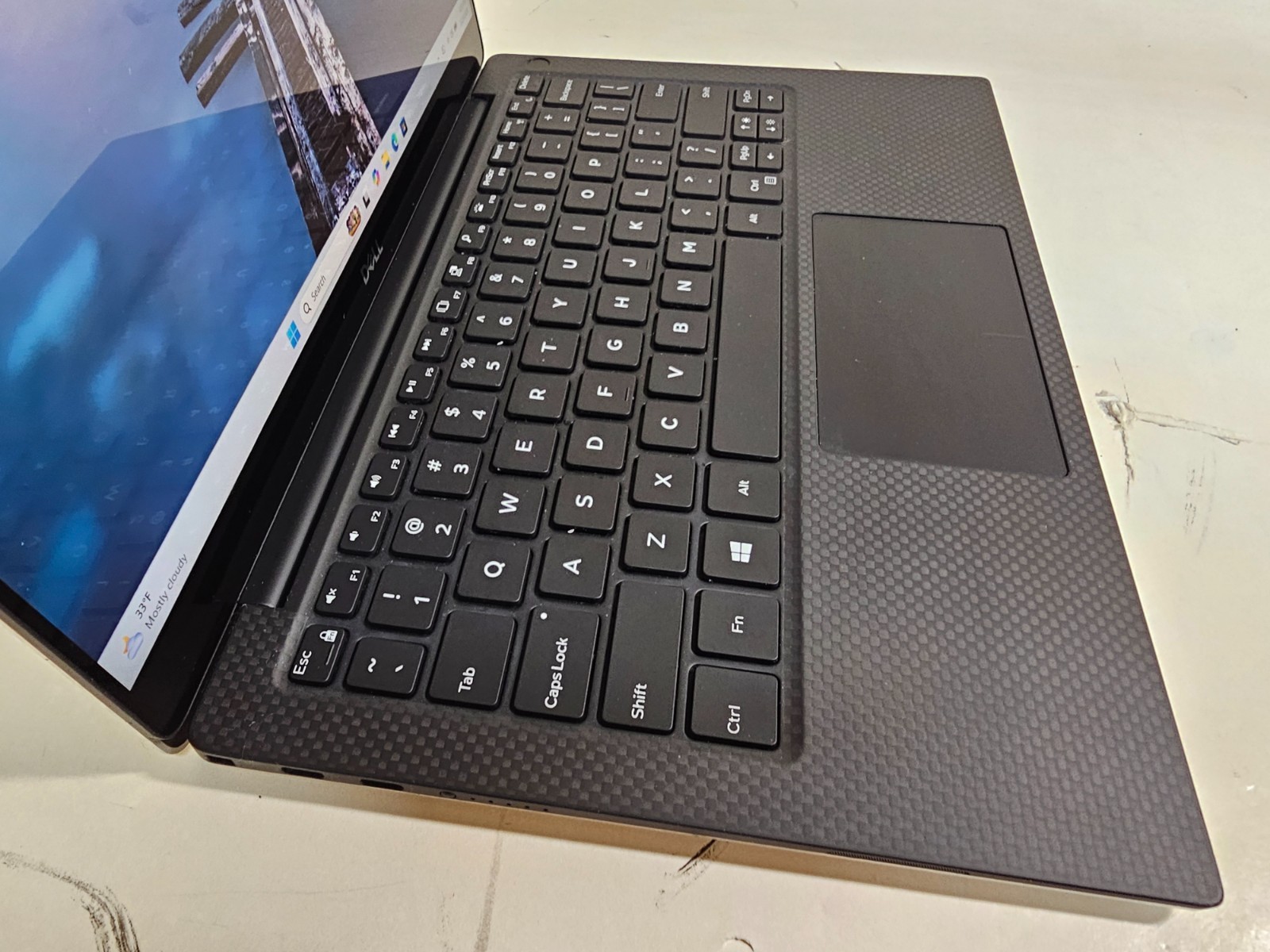 Dell XPS 13 7390 Laptop – 1.6 GHz i5-10210U 8GB 256GB SSD 13.3″ Touchscreen SP1