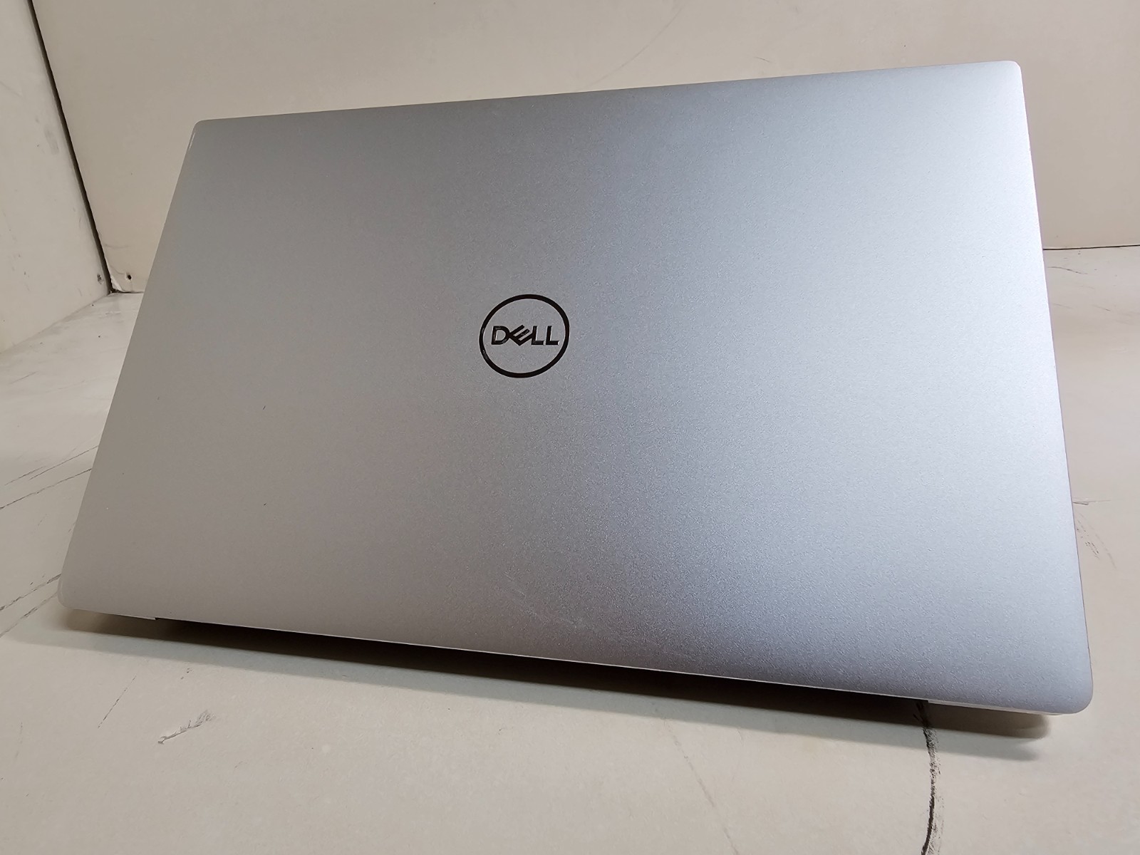 Dell XPS 13 7390 Laptop – 1.6 GHz i5-10210U 8GB 256GB SSD 13.3″ Touchscreen SP1