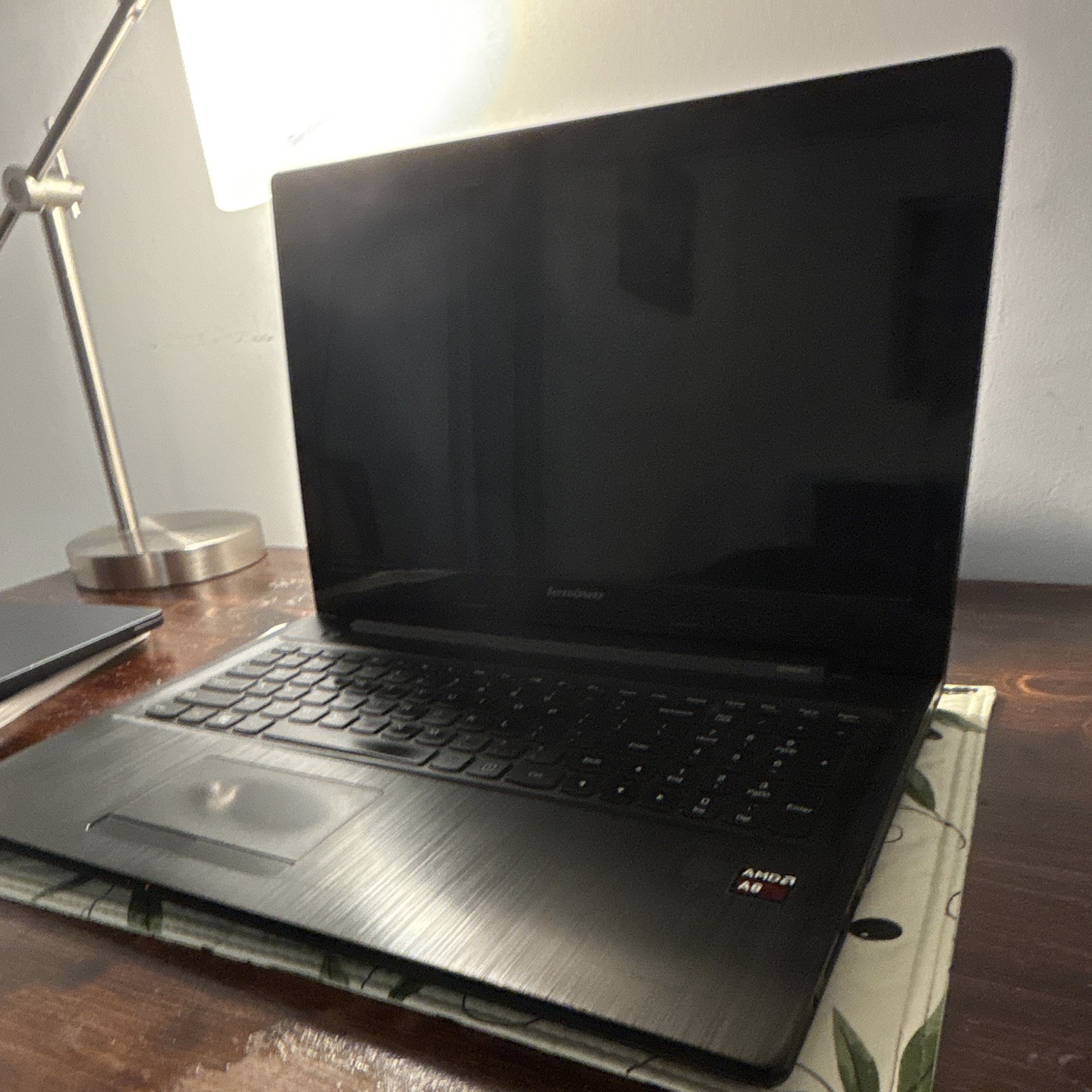 Lenovo G 50 IdeaPad 15.6″ Black Laptop AMD A8 8GB RAM 1TB HDD Win 10