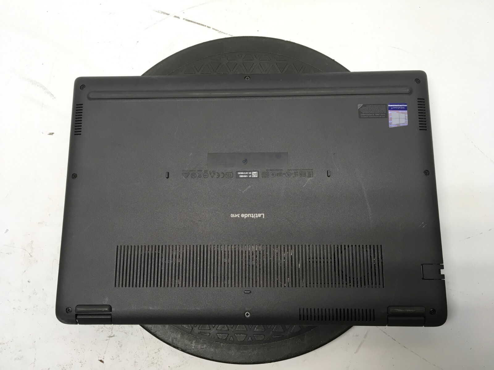 Dell Latitude 3410 Laptop Intel Core i7-10510U 16GB Ram 256 GB SSD Windows 11