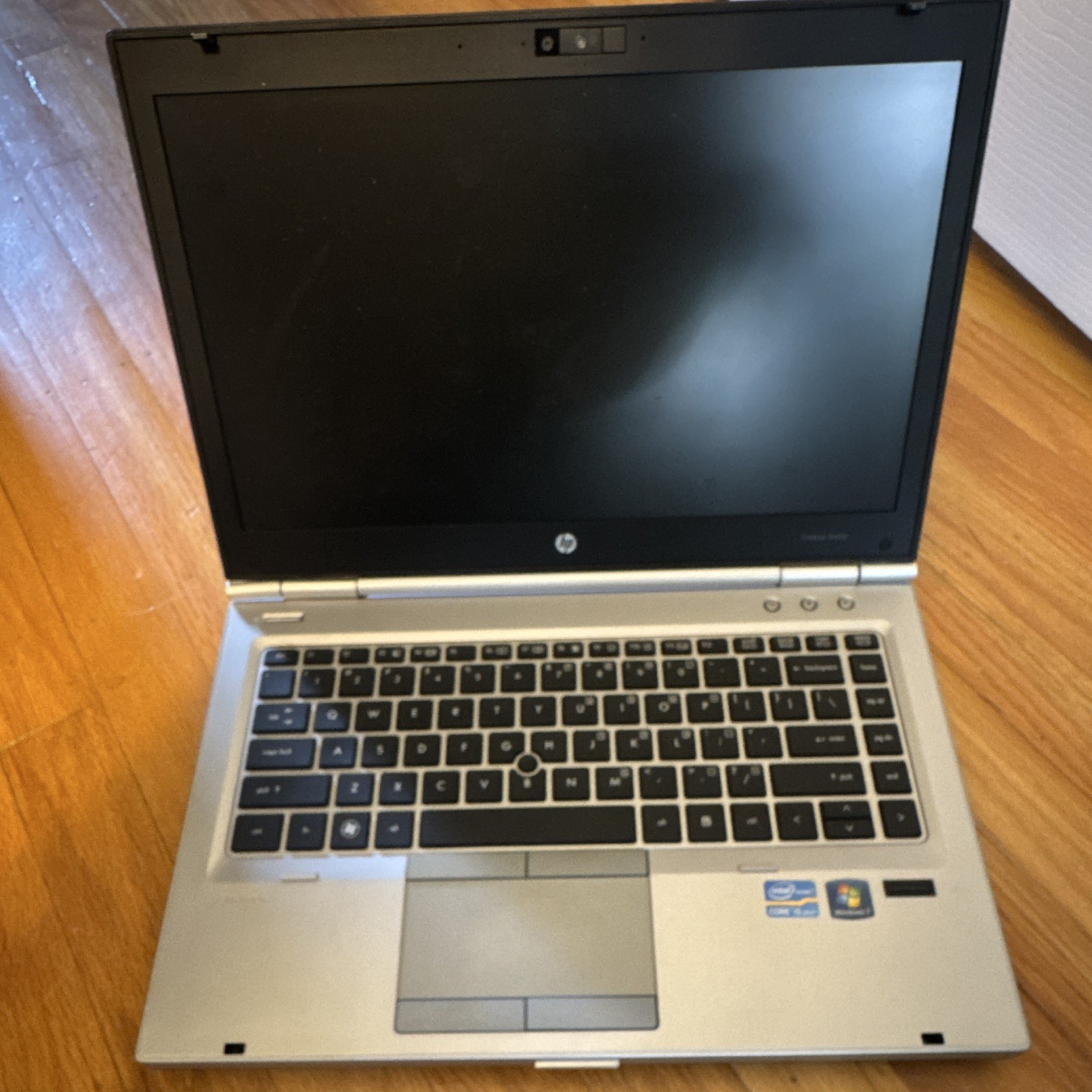 HP EliteBook 8460p 14in Core i5 2.50GHz 12GB RAM