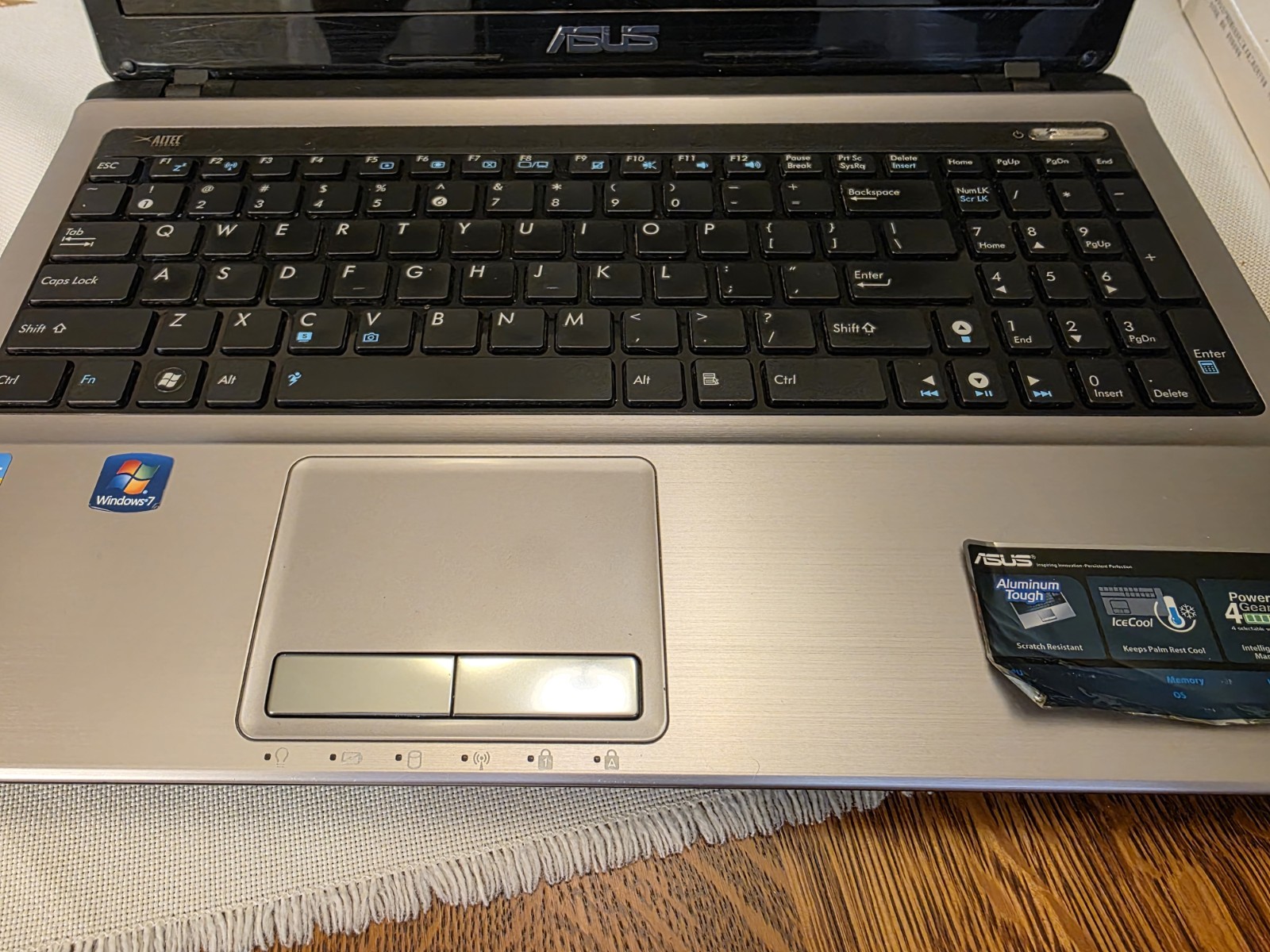 ASUS A53E- INTEL CORE I5 2410M 4GB RAM – NO OS – NO HARD