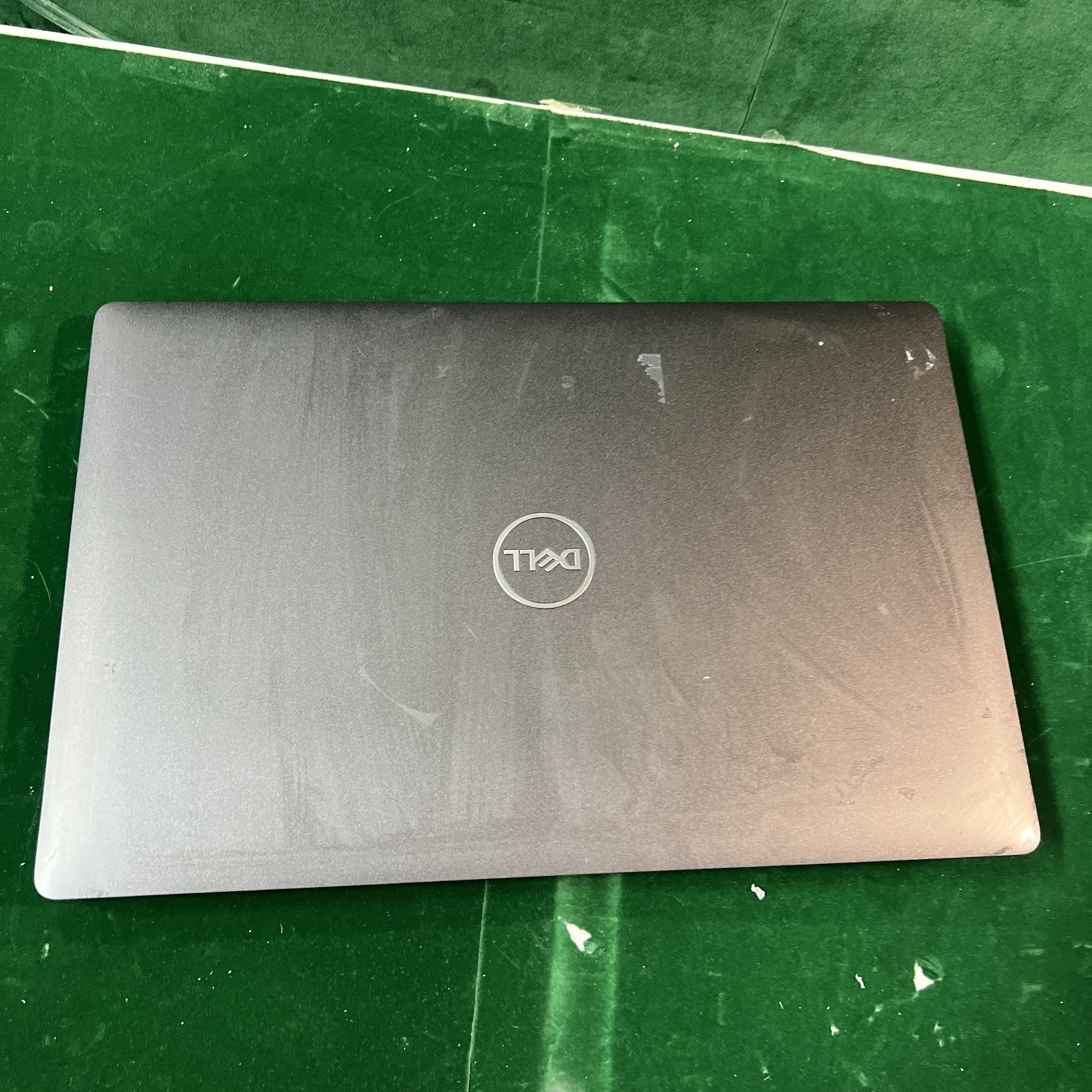 Dell Latitude 5500 15.6″ i5-8365U 1.60 GHz 8 GB RAM No SSD/OS/AC Very Good
