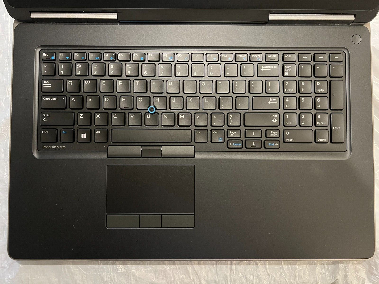Dell Precision 7720 17.3″ FHD 2.50GHz i5-7300HQ 64GB RAM 1TB SSD Excel Condition