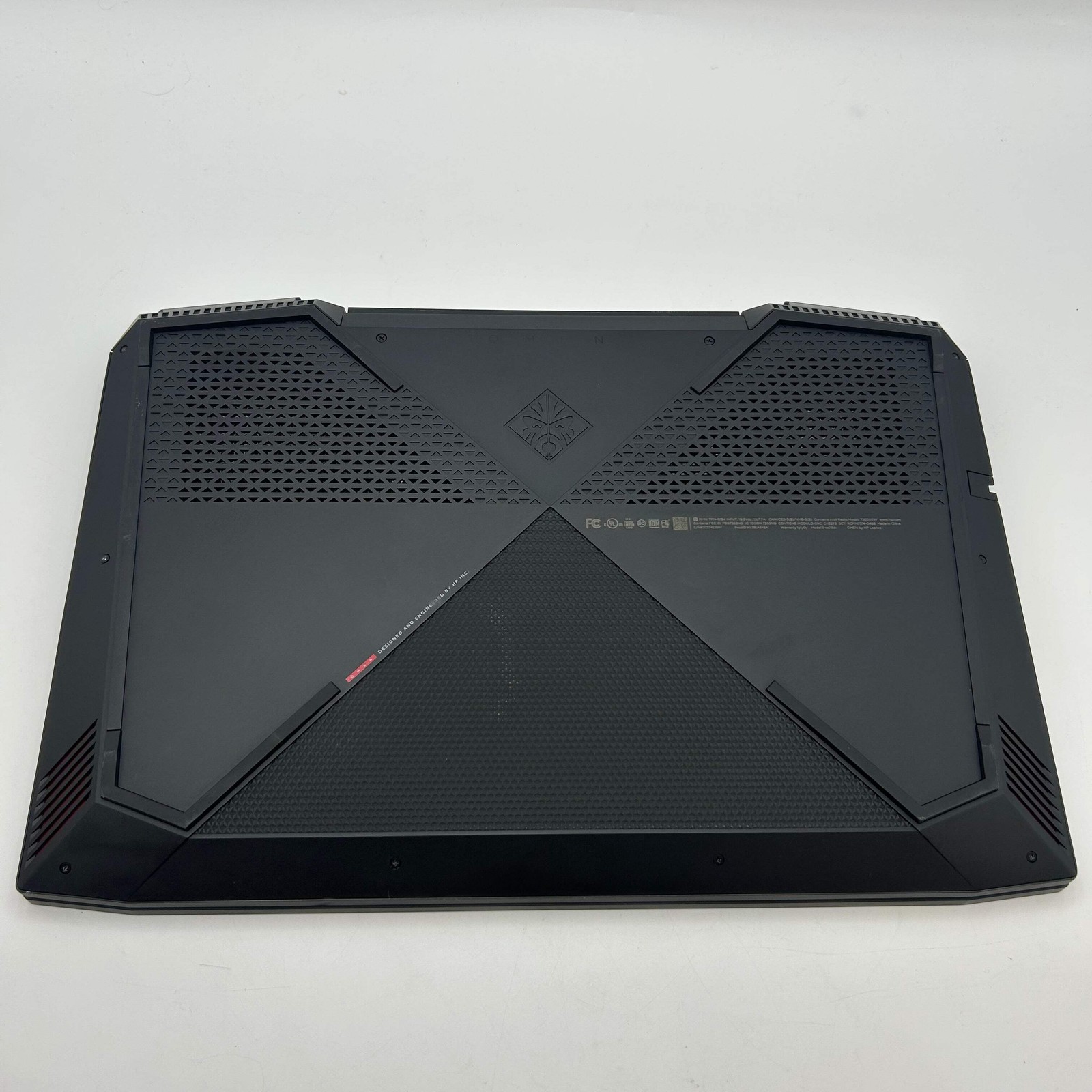 HP Omen 15″ Laptop Intel i7-7700 GTX 1050 2.80GHz 8GB RAM 1TB HDD 15CE018DX