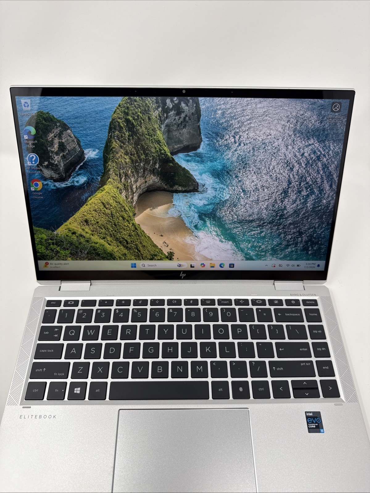 HP EliteBook x360 1040 G8 14″ (Intel Core i5 @ 2.40GHz, 256GB SSD, 16GB RAM)