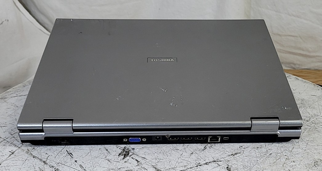 TOSHIBA TECRA A8 PTA83U-03J02C Laptop CORE2 T5500 1GB 80GB SEE NOTES