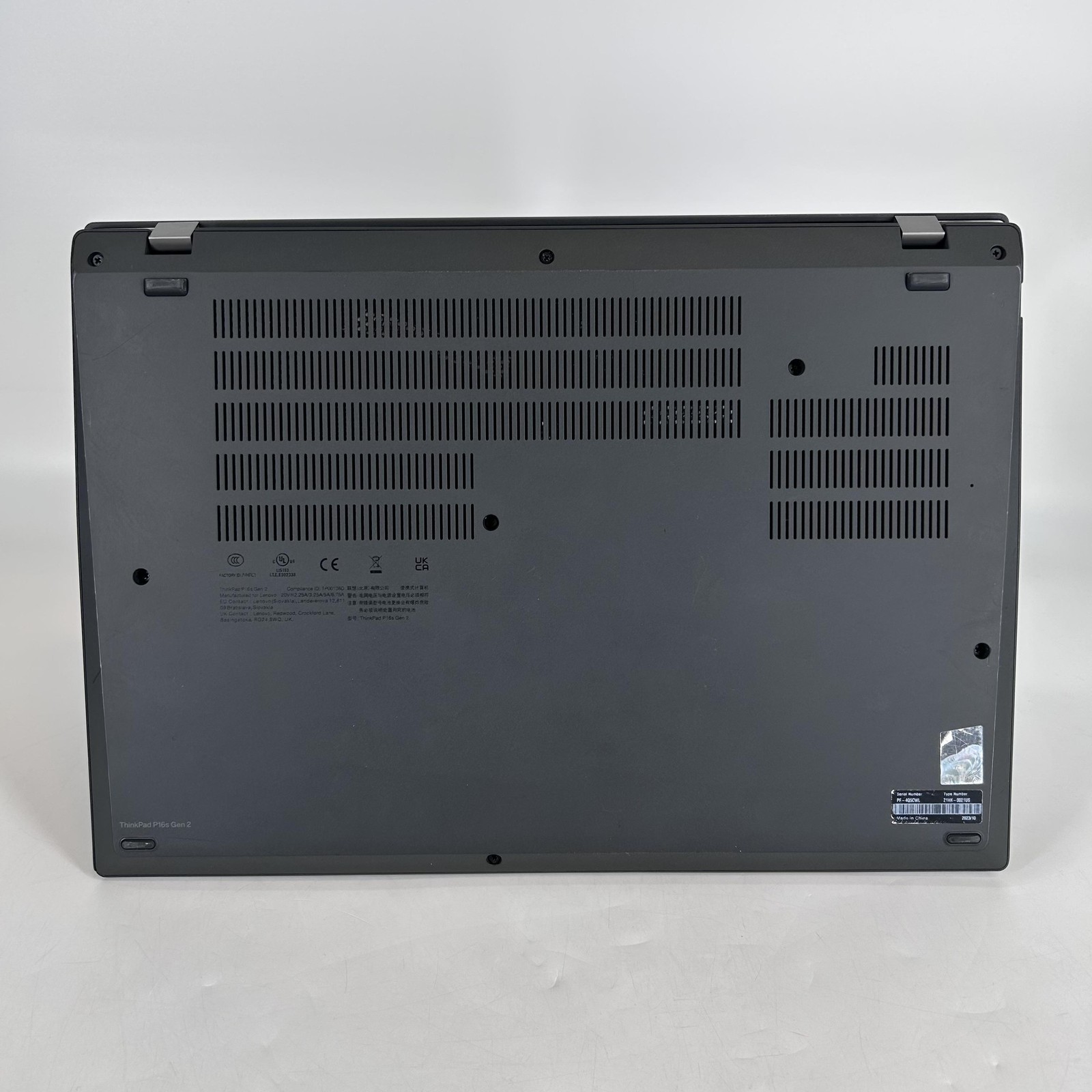 Lenovo ThinkPad P16s Gen 2 FHD+ 2.2 GHz i7-1360P 16GB 512GB RTX A500-FRAME SPLIT