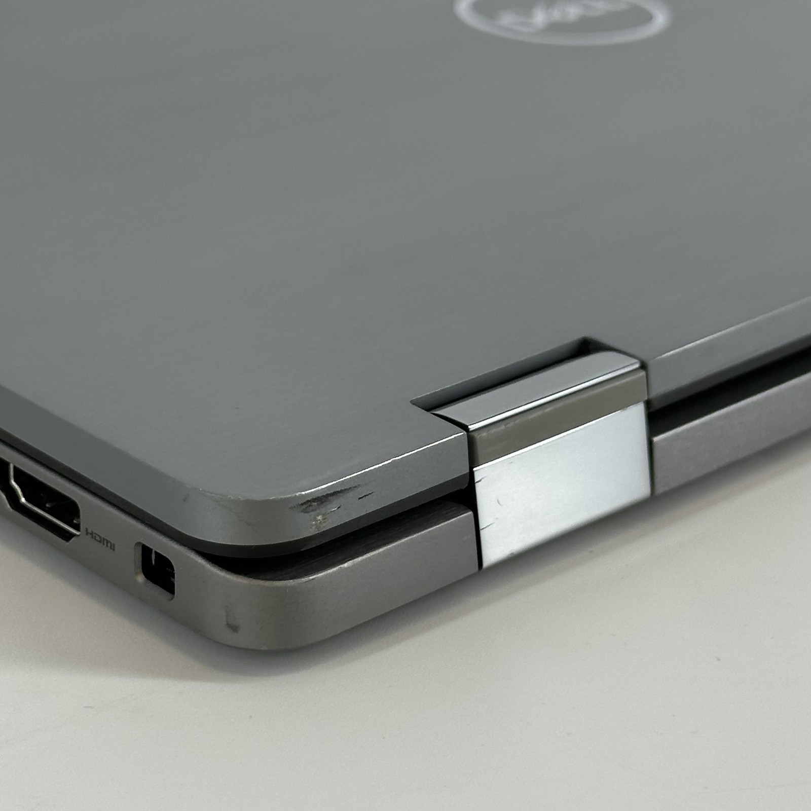 Dell Latitude 7420 14 FHD TOUCH i7-1185G7 3.00GHz 16GB 256GB Very Good LCD BLEED