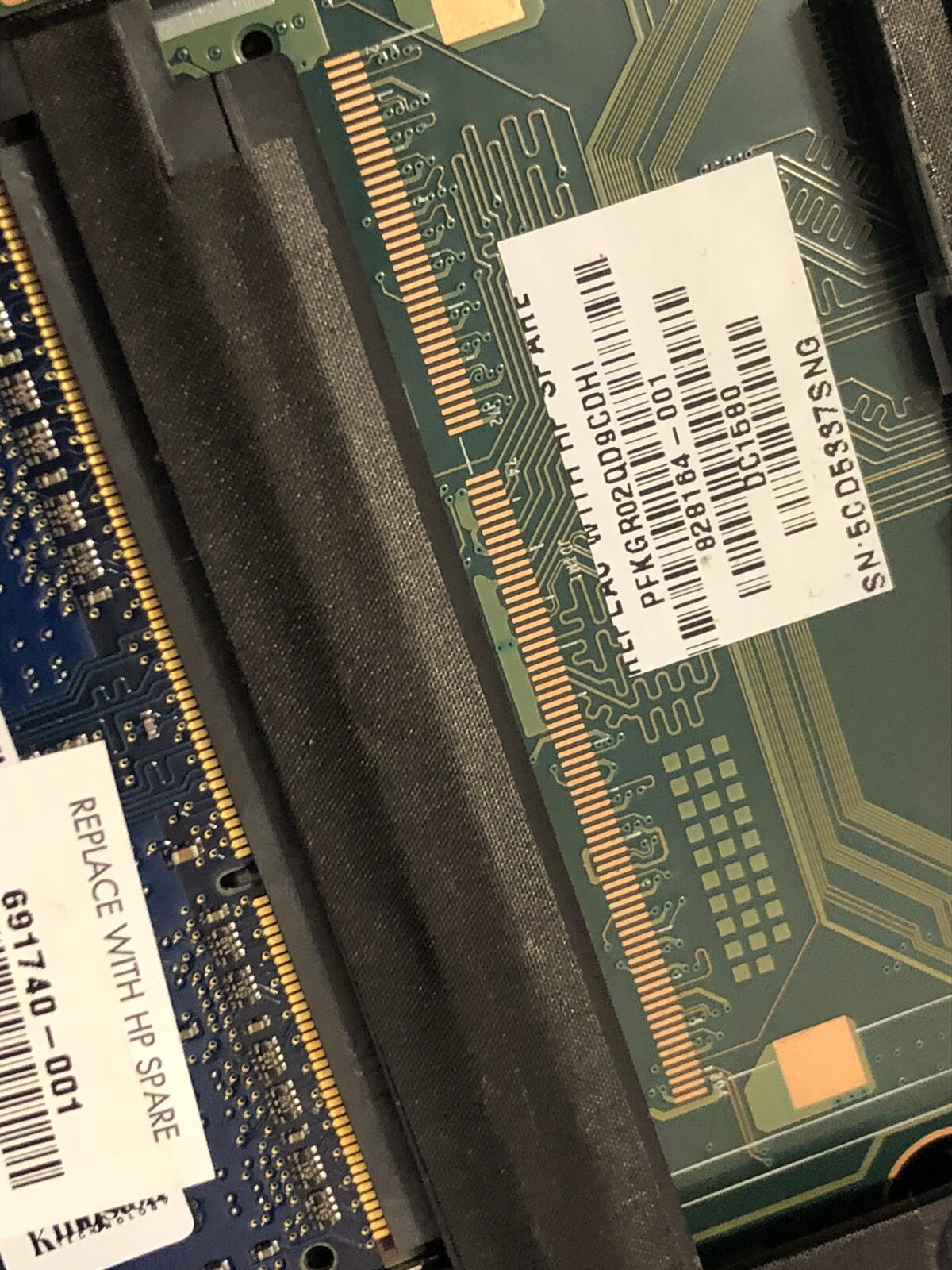 HP 15-f211WM Black laptop PARTS ONLY NO HDD As is