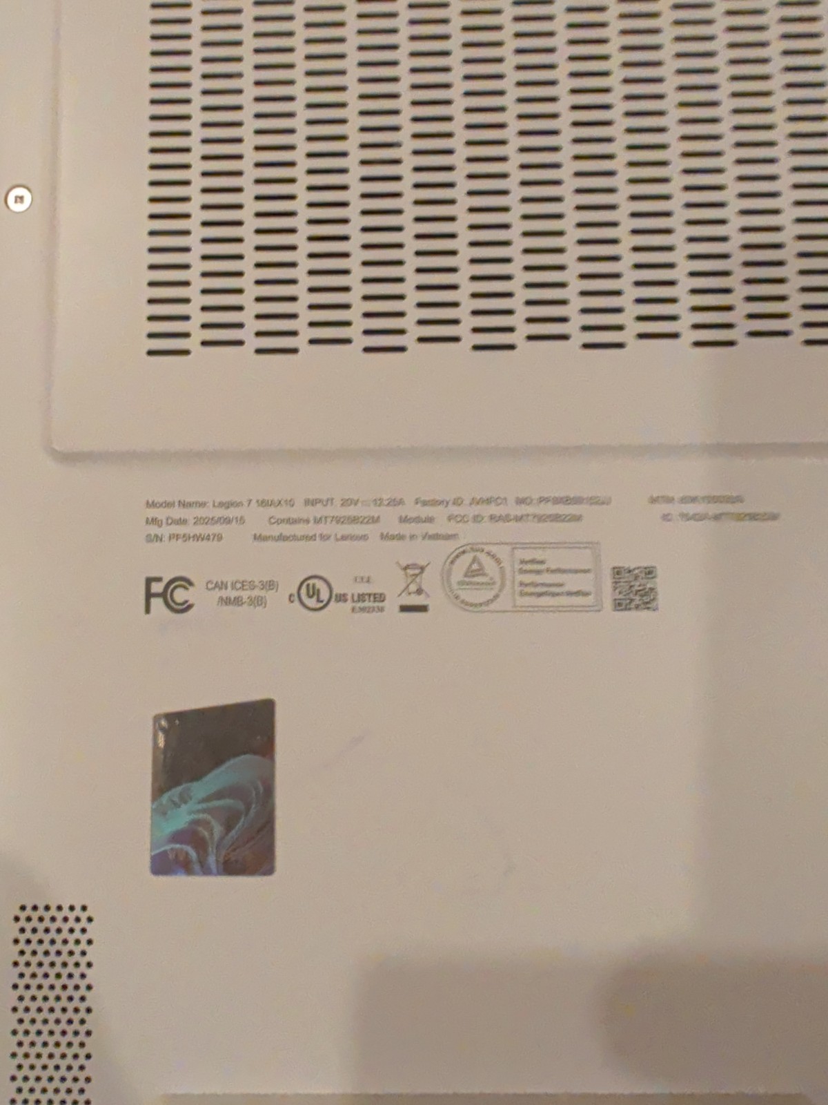 Lenovo Legion 7 16IAX10 16″ WQXGA Ultra 9 275HX 32GB UPGRADED 2TB RTX 5070 W11H