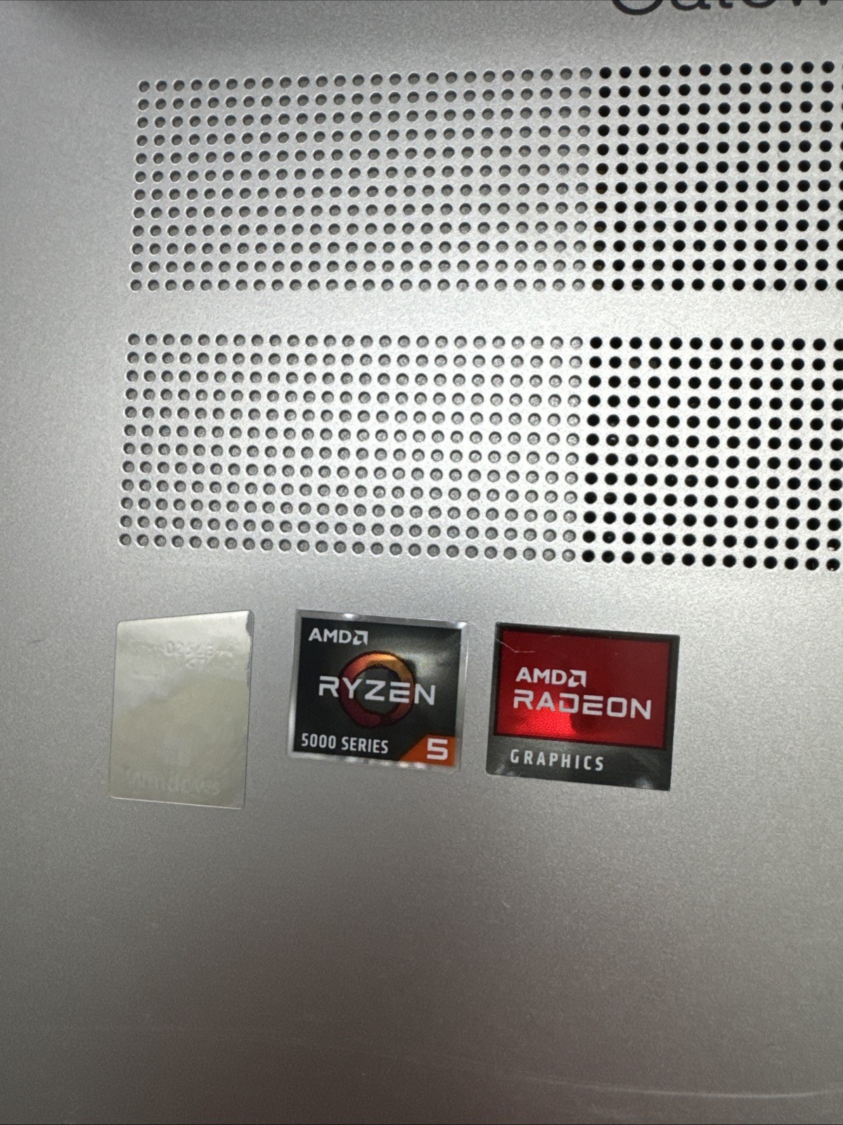 Gateway GWNR5L1746 17.3″ AMD Ryzen 5 5500U 24GB RAM 256GB SSD Windows 11 4 Parts