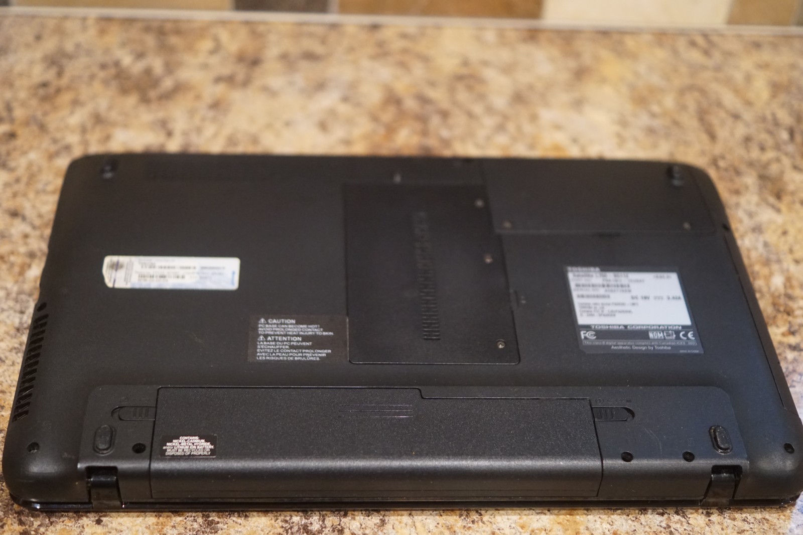 Active 25H2 WIN11 PRO Toshiba L755-S5112 Gen2 i3@ 2.30GHz,6GB RAM,120GB SSD