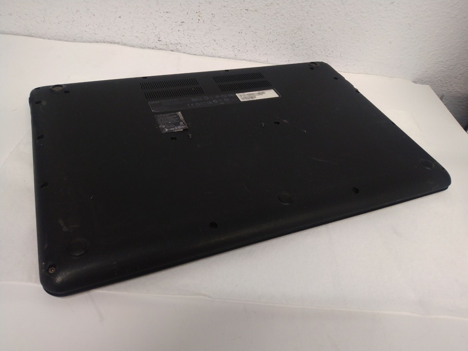Acer C910 Chromebook 15.6″ Intel Celeron 3205U 1.50GHz 4GB Ram 16GB SSD ChromeOs
