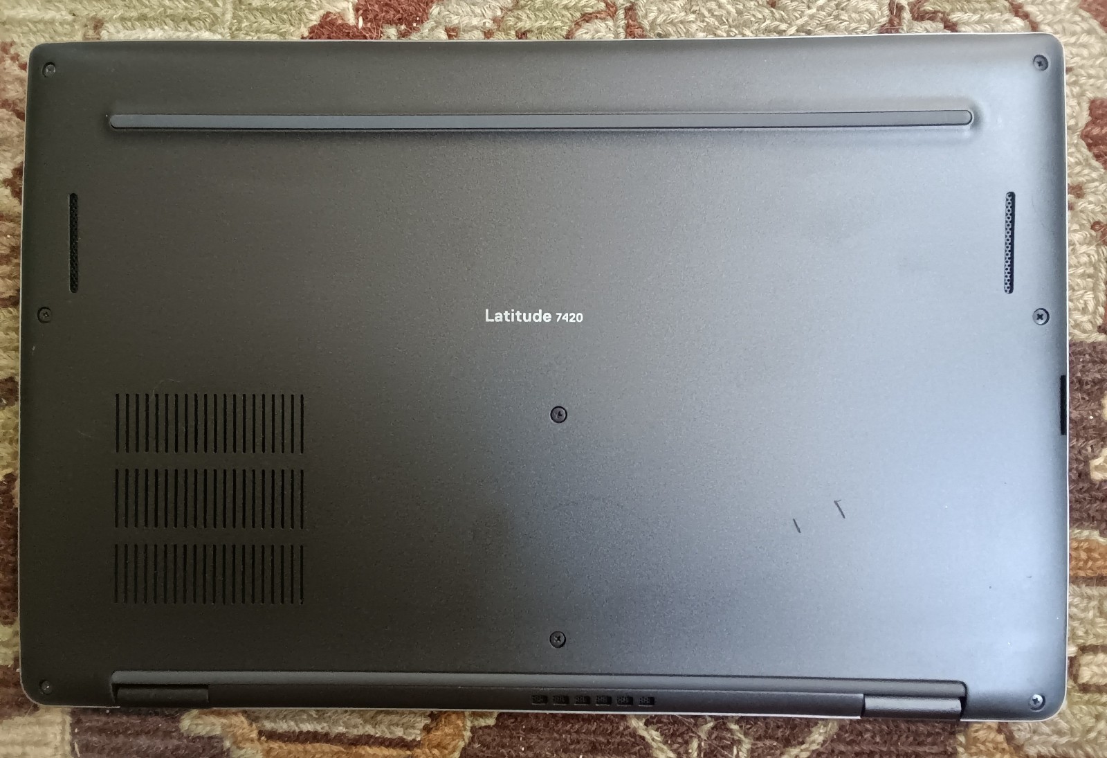 Dell Latitude 7420 i7-1185G7 16GB 256GB SSD FHD Win11 Pro WiFi 6