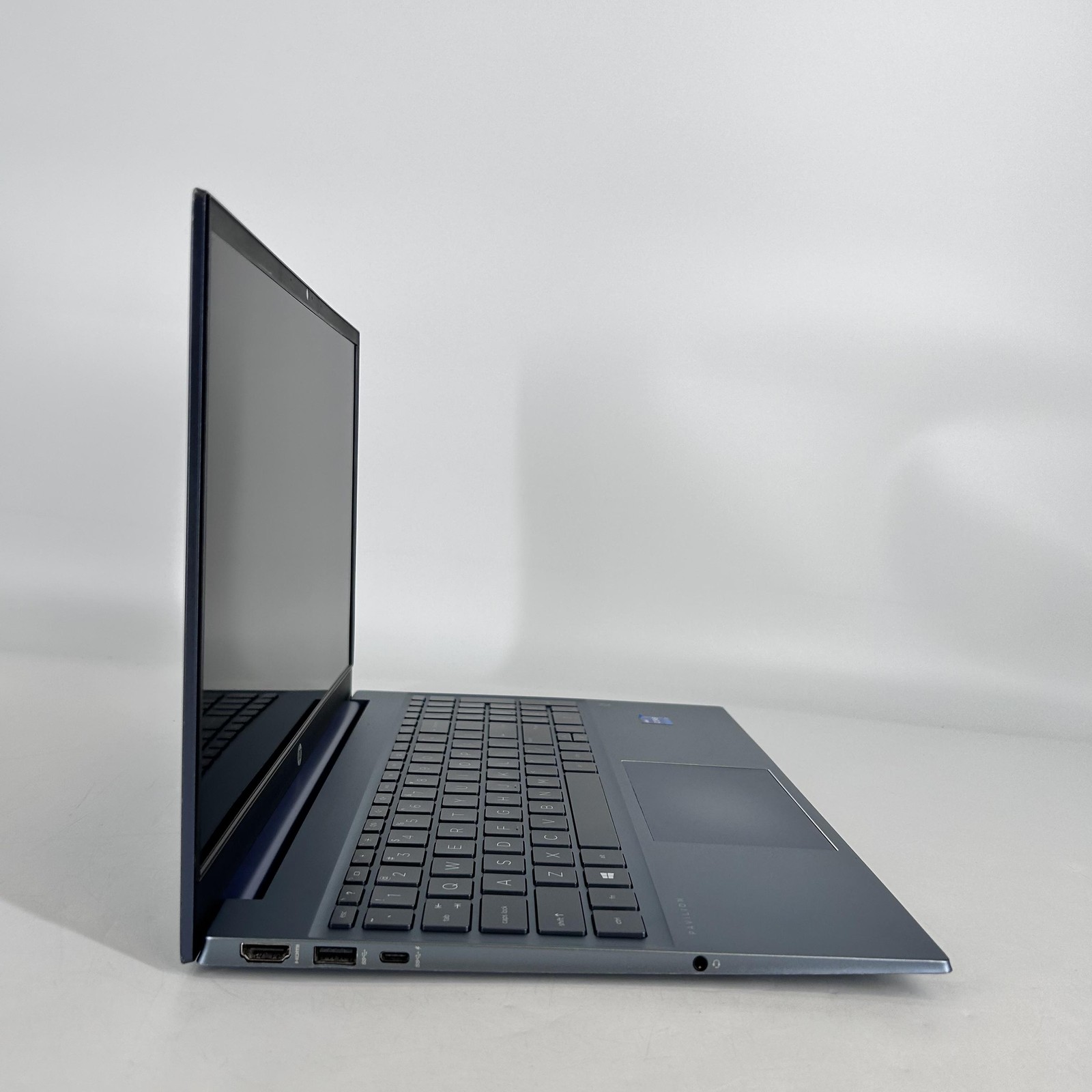 HP Pavilion 15 Blue FHD TOUCH i7-1195G7 2.90GHz 16GB RAM 512GB SSD Good