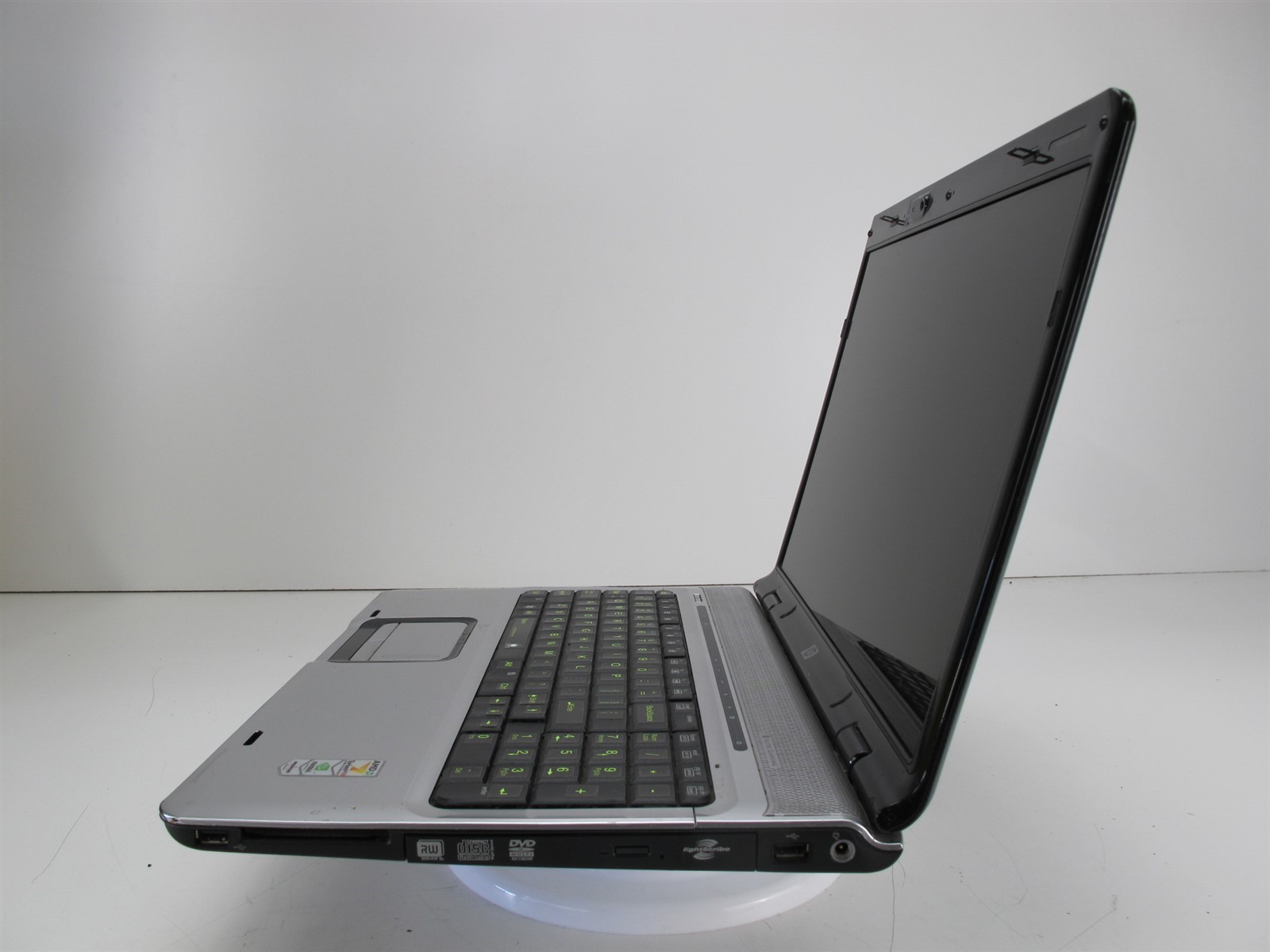 HP Pavilion DV9000 Laptop AMD Turion 64×2 1.9GHz No Ram No HDD Parts Unit