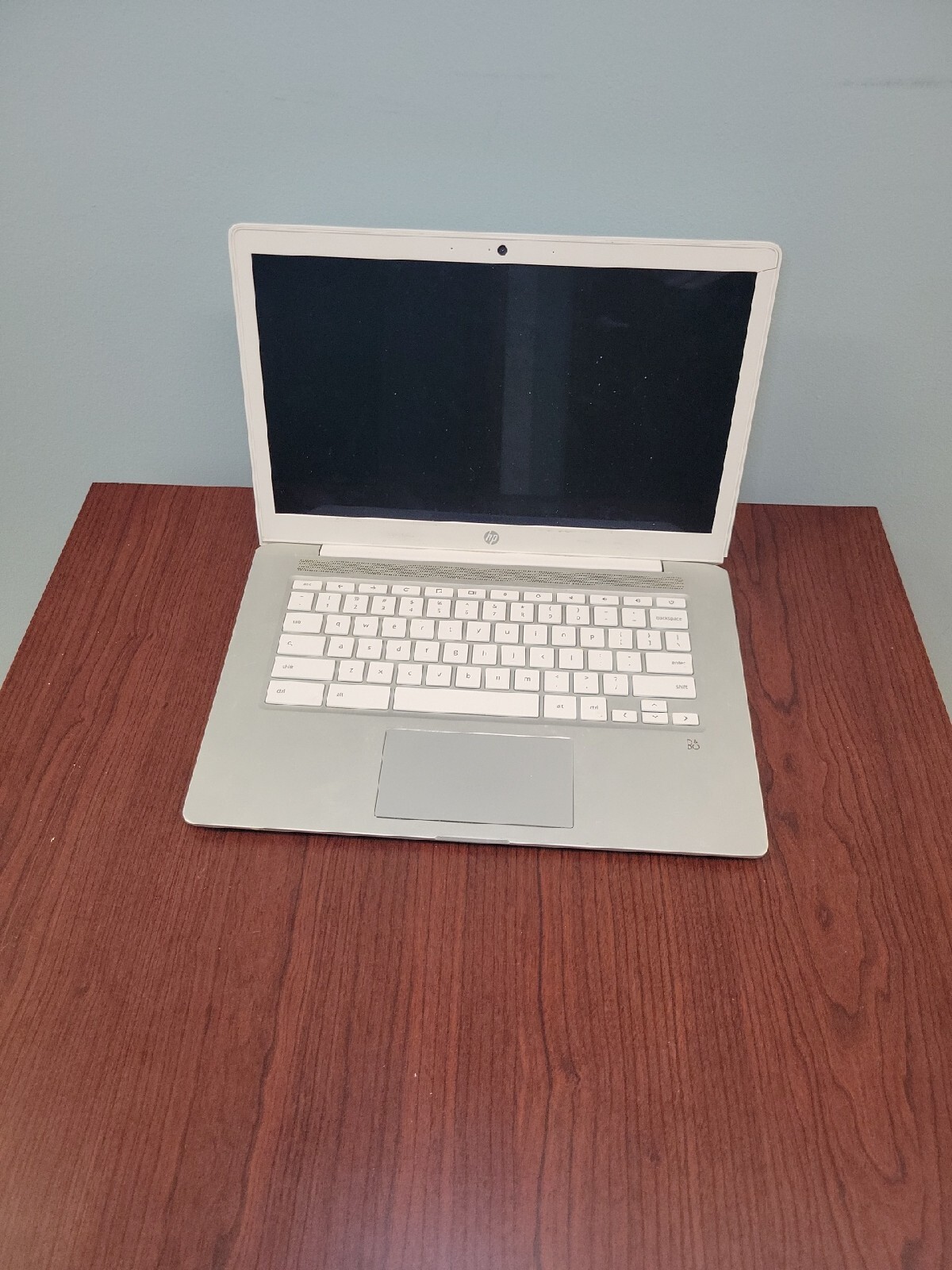 HP Chromebook 14, 14″ Full HD Touchscreen Display, For Parts Or Repair