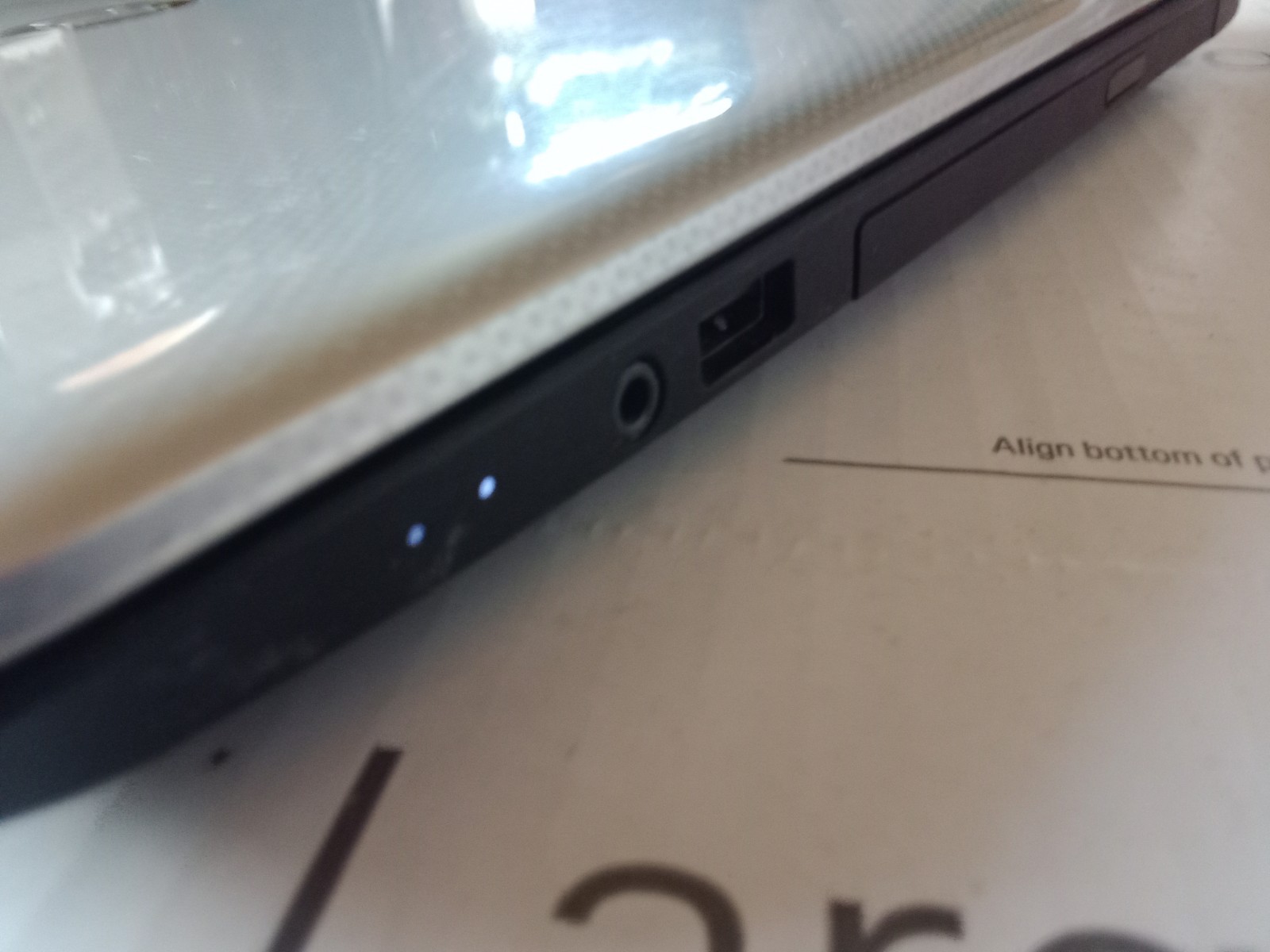 HP 15-F271wm Laptop. Works! Nice! HDMI!8gb RAM! Pentium!Windows 10!Web Cam!WiFi!