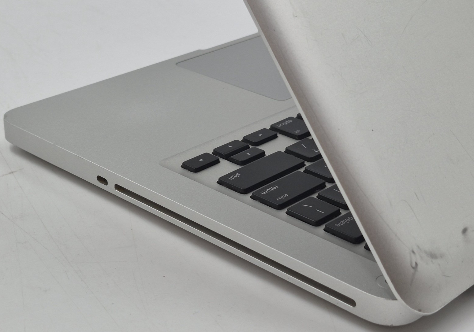 Apple MacBook Pro 13″ Mid 2012 i5-3210M 2.50GHz 4GB RAM 320GB HDD