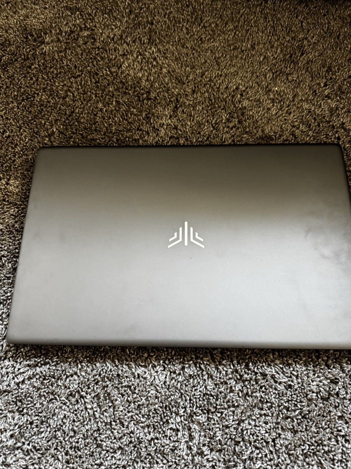 AMD Ryzen 16.1-inch Silver Laptop with Charger, Accessories, Cooling Pad