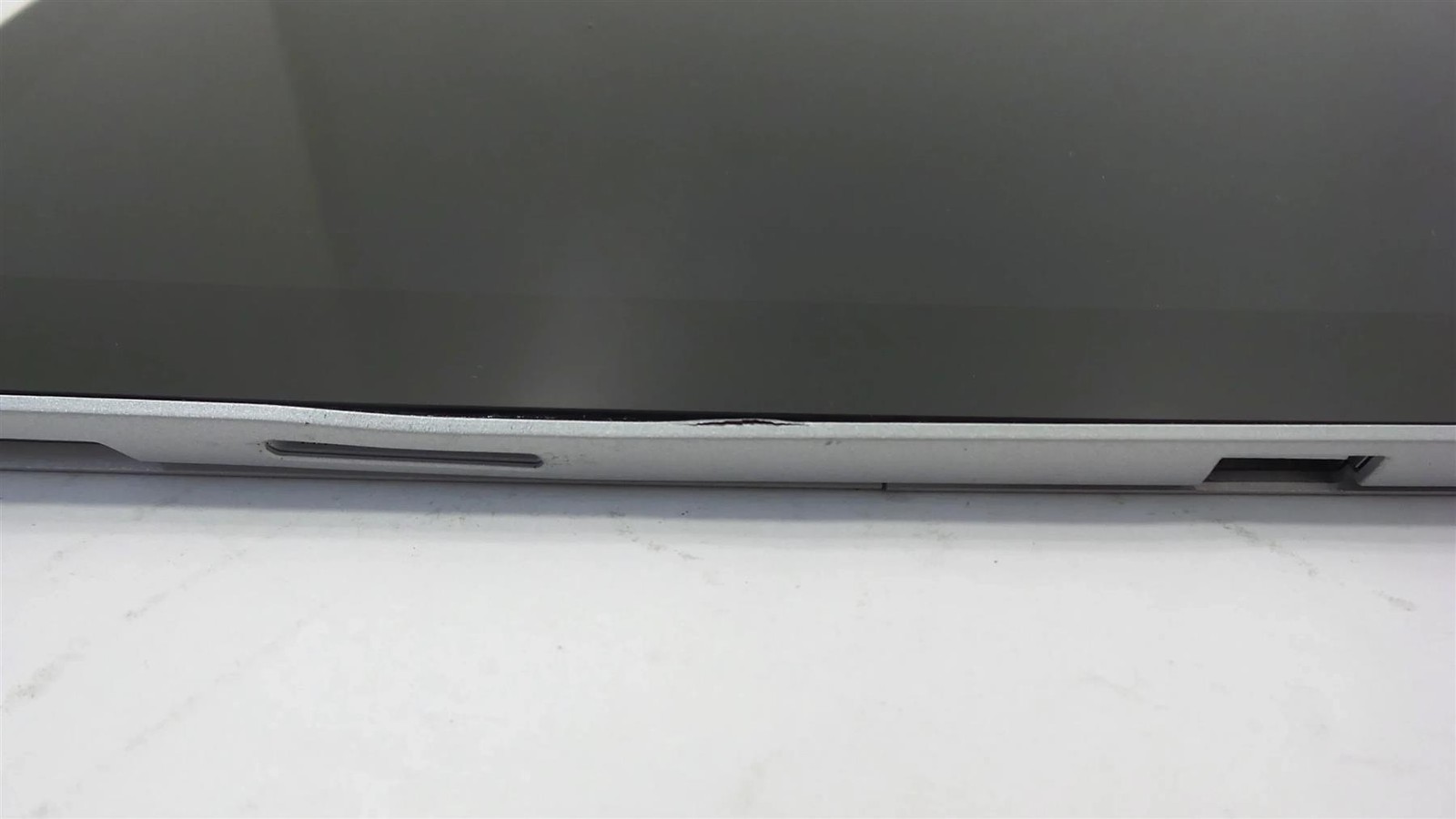 Microsoft Surface Pro 7 1866 Core i5-1035G4 16GB 256GB – Cracked Digitizer
