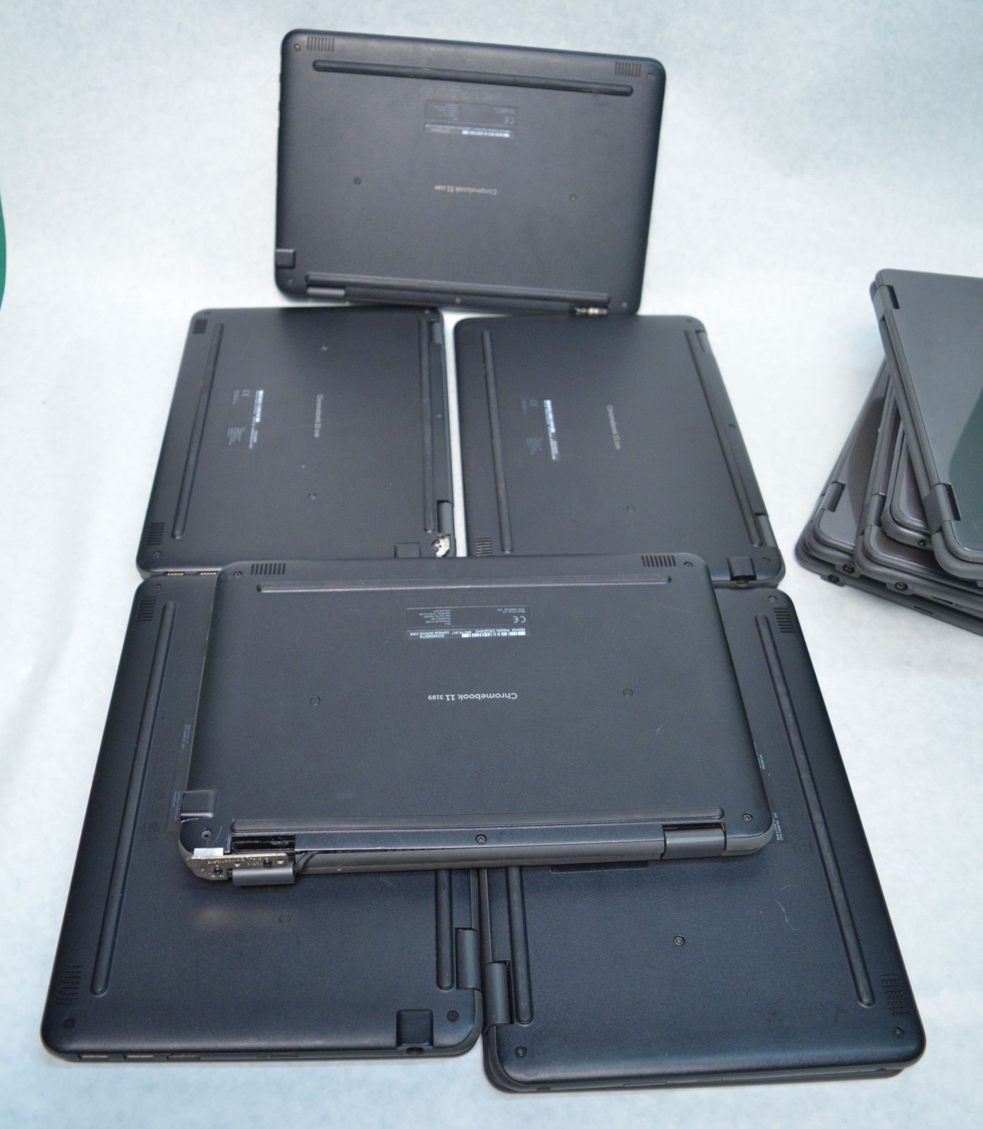 Lot 10 Dell Chromebook 11 3189 11.6″ Celeron N3060 2.48GHz 4GB-RAM 16GB-SSD