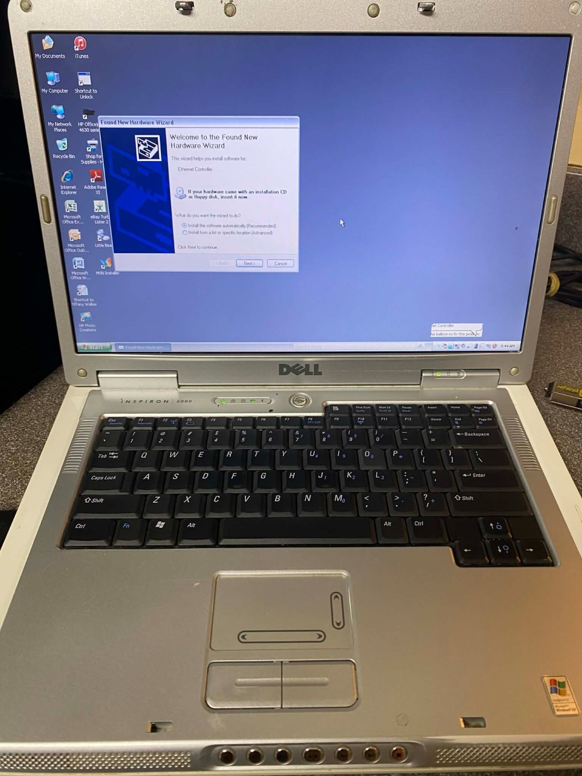 Dell Inspiron 6000 Pentium® Dual-Core CPU T4200 @ 2.00GHzl Service Tag 2CSQP81