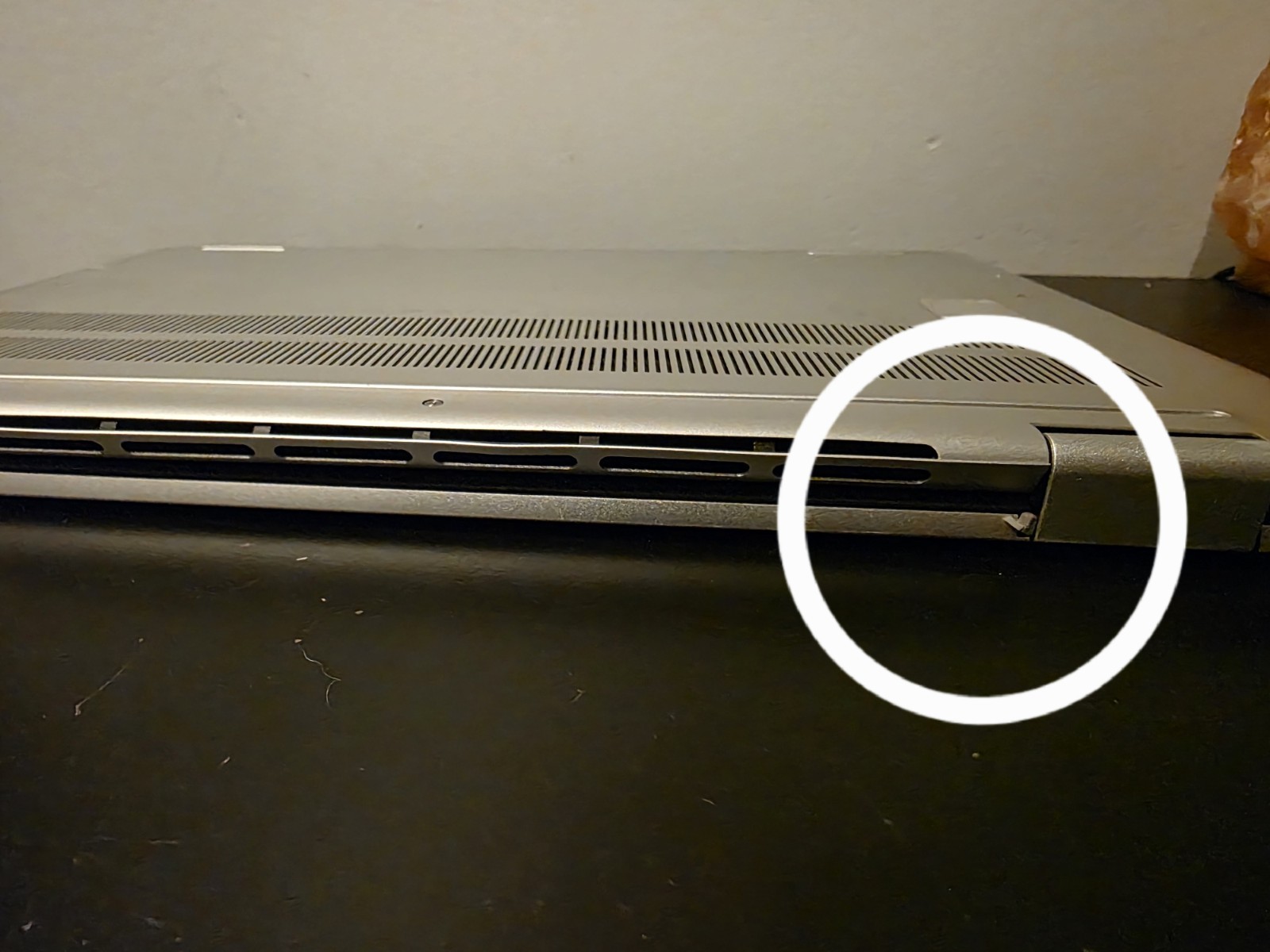 Dell Inspiron 16 7630 – 16.0″ – FOR PARTS OR NOT WORKING