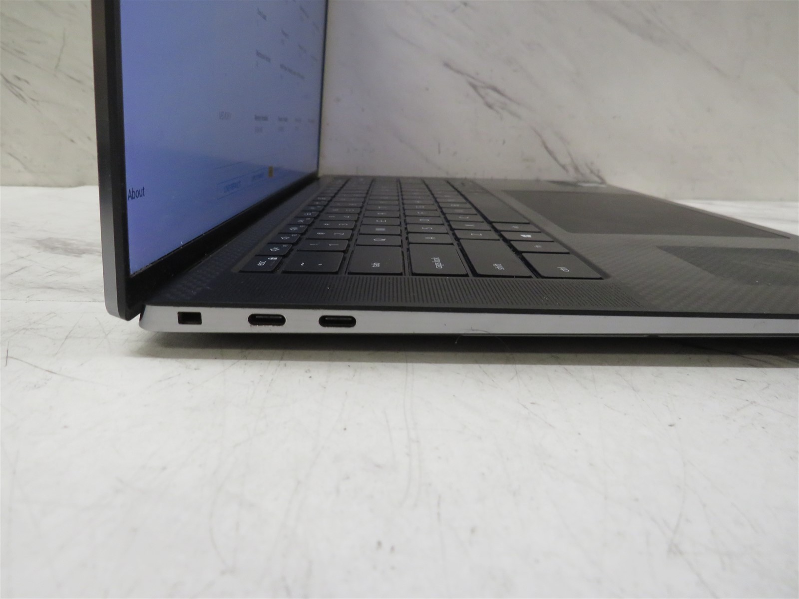 Dell Precision 5550 Laptop Intel i7-10850H@2.7GHz 16GB RAM BATT NVIDIA T1000 AC