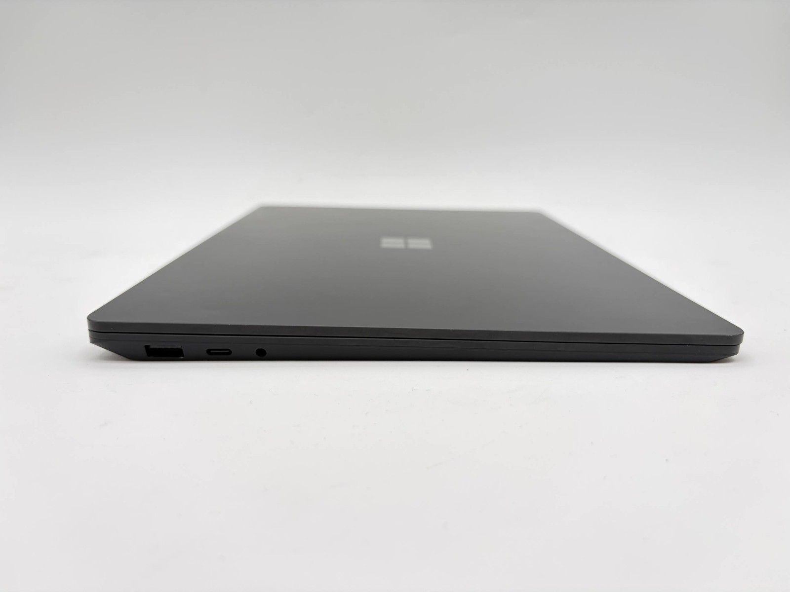 Microsoft Laptop 3 1868 Intel Core i7-1065G7 @1.3GHz 16GB RAM 256GB Win 11 Pro