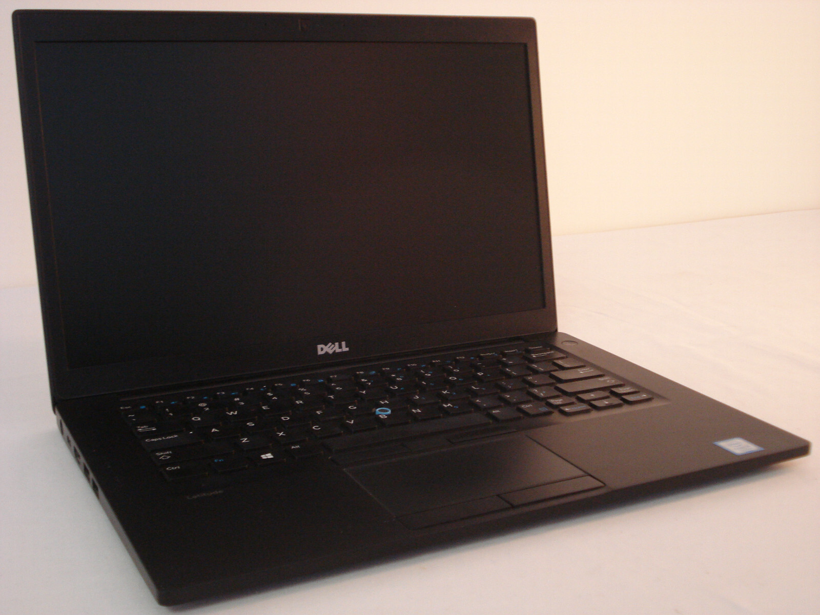 Dell Latitude 7480 i5-7200U * 32GB DDR4 RAM * 256GB WIN 10 PRO -Backlit Keyboard