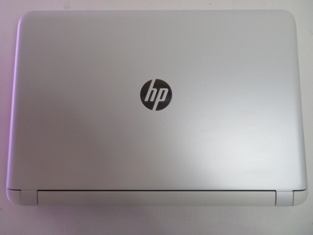 HP PAVILION 15Z-AB100, AMD A8-7410, 8GB, 1TB HDD, WEBCAM, WIN 10, BAD BATTERY