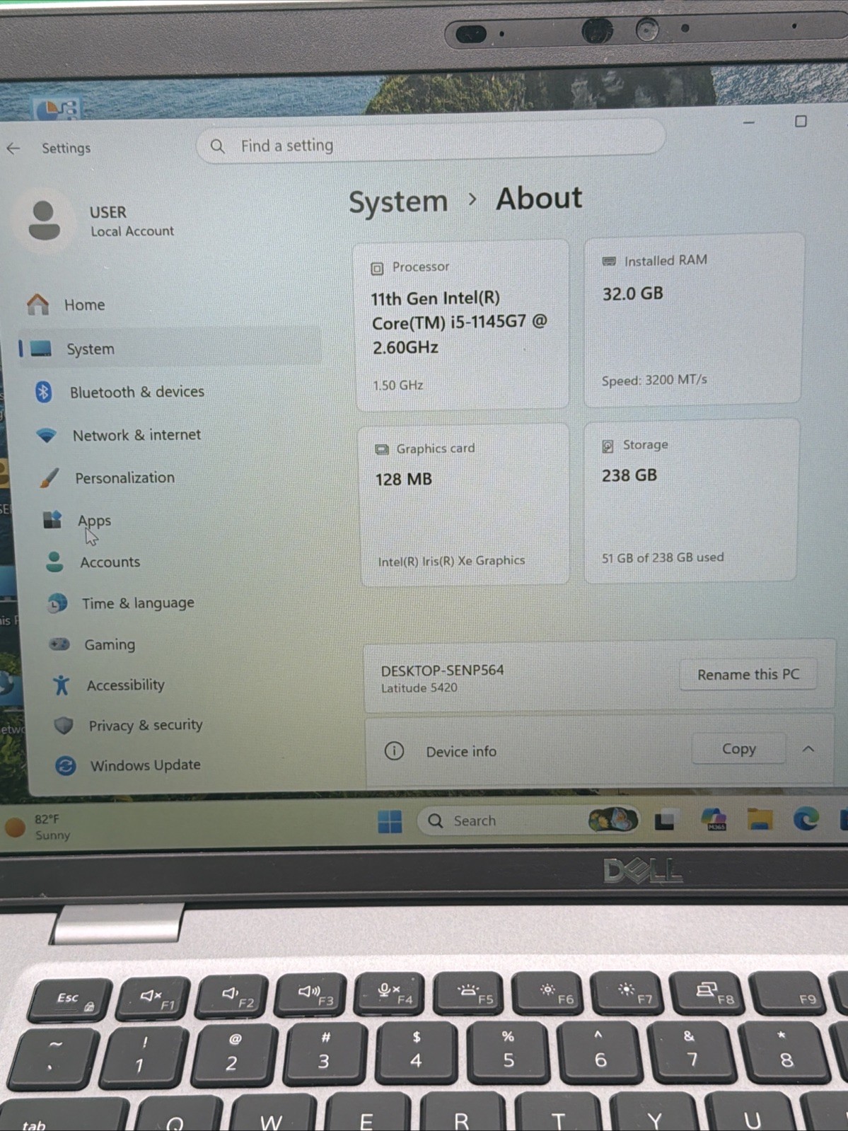 Dell Latitude 5420, 14″, Intel i5-1145G7, 32GB RAM, 256GB SSD, Windows 11 Pro