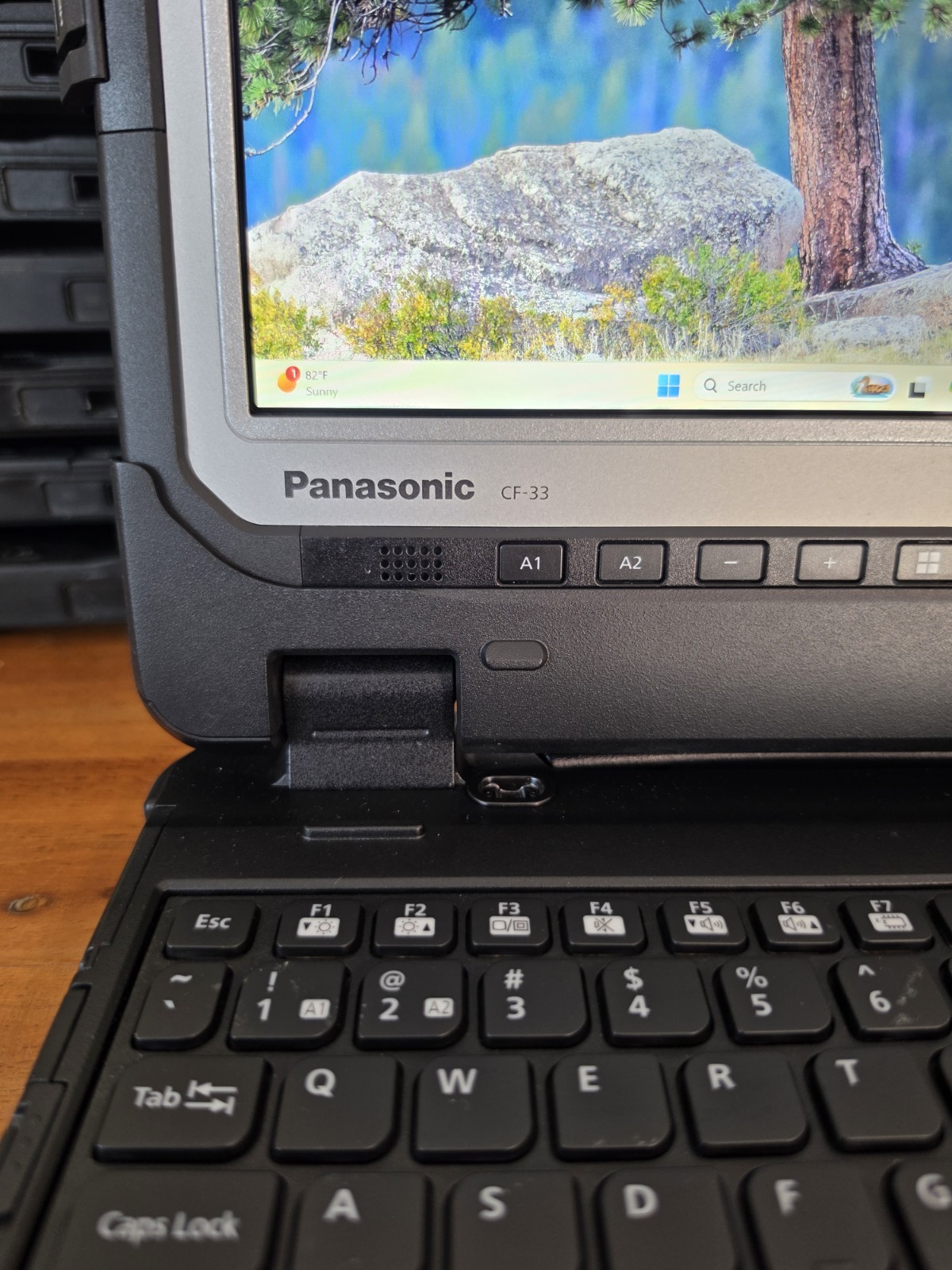 Panasonic Toughbook CF-33 Mk2 i7-10810U 32GB 1TB NVMe 4G LTE Only 100 Hours