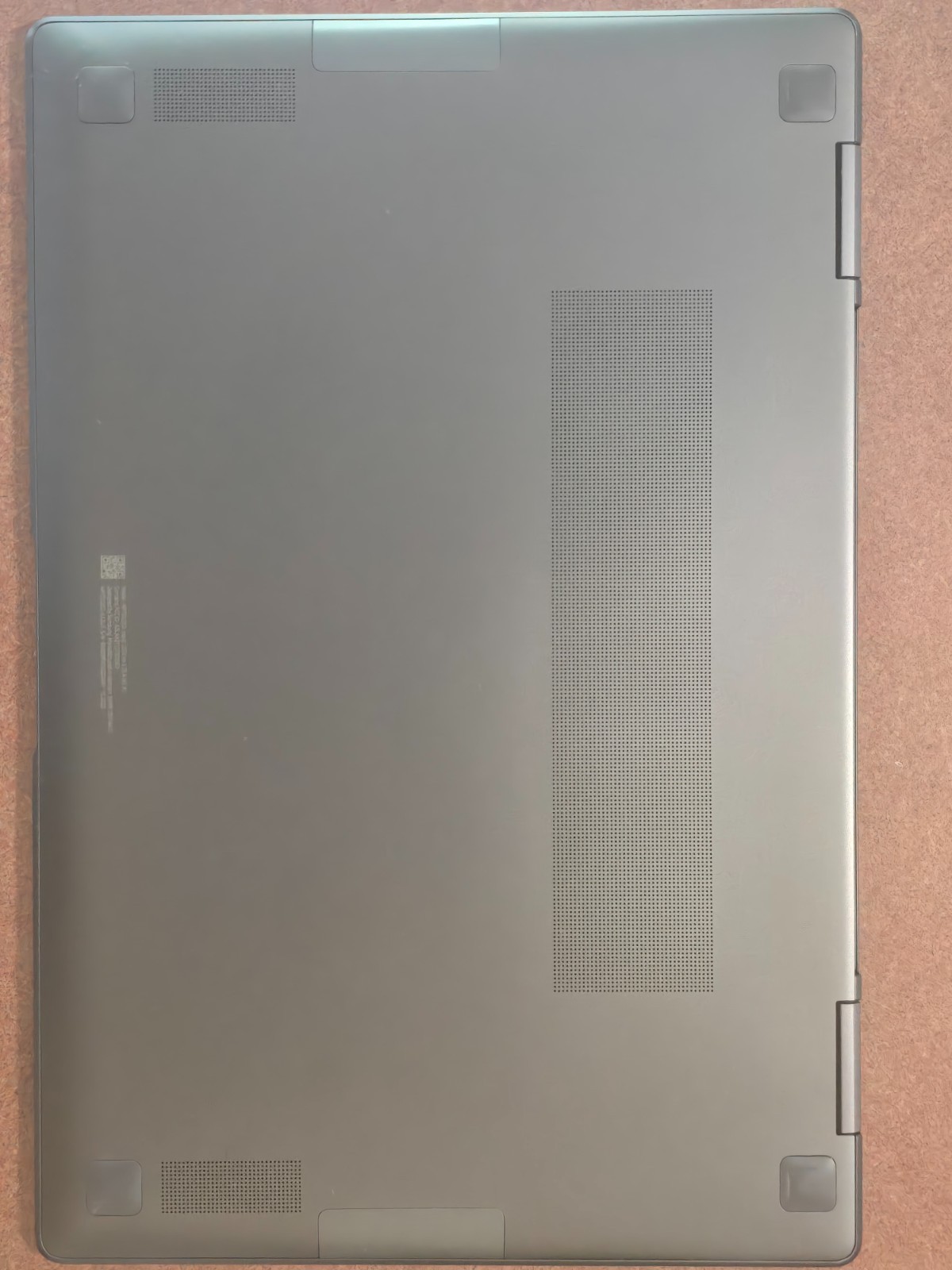 Samsung Galaxy Book2 13.3″ – AMOLED – Core i5-1235U 8GB RAM 256GB SSD Touch