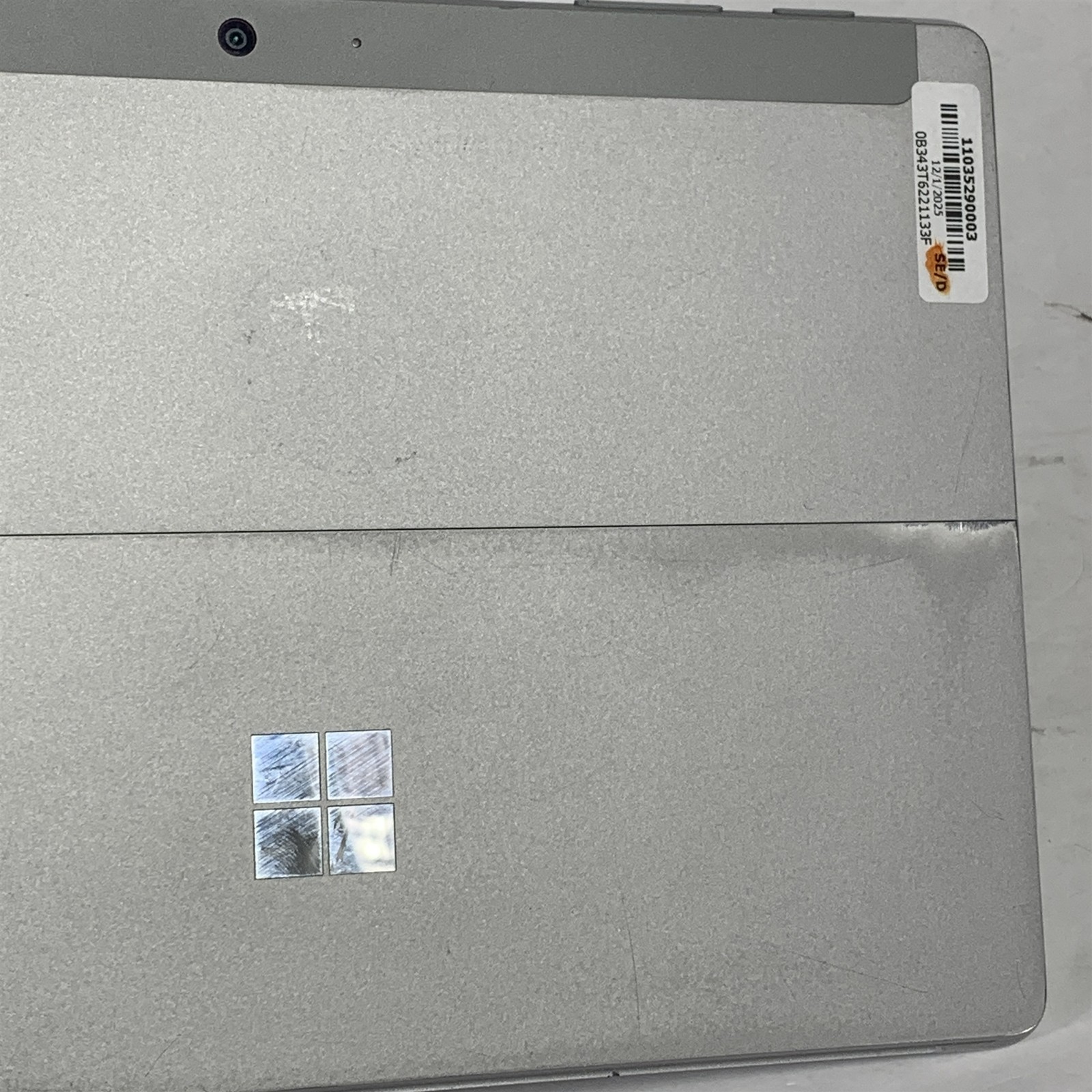 Microsoft Surface Go 3 10.5″ i3-10100Y 1.3GHz 8GB 128GB NVMe SSD – No OS