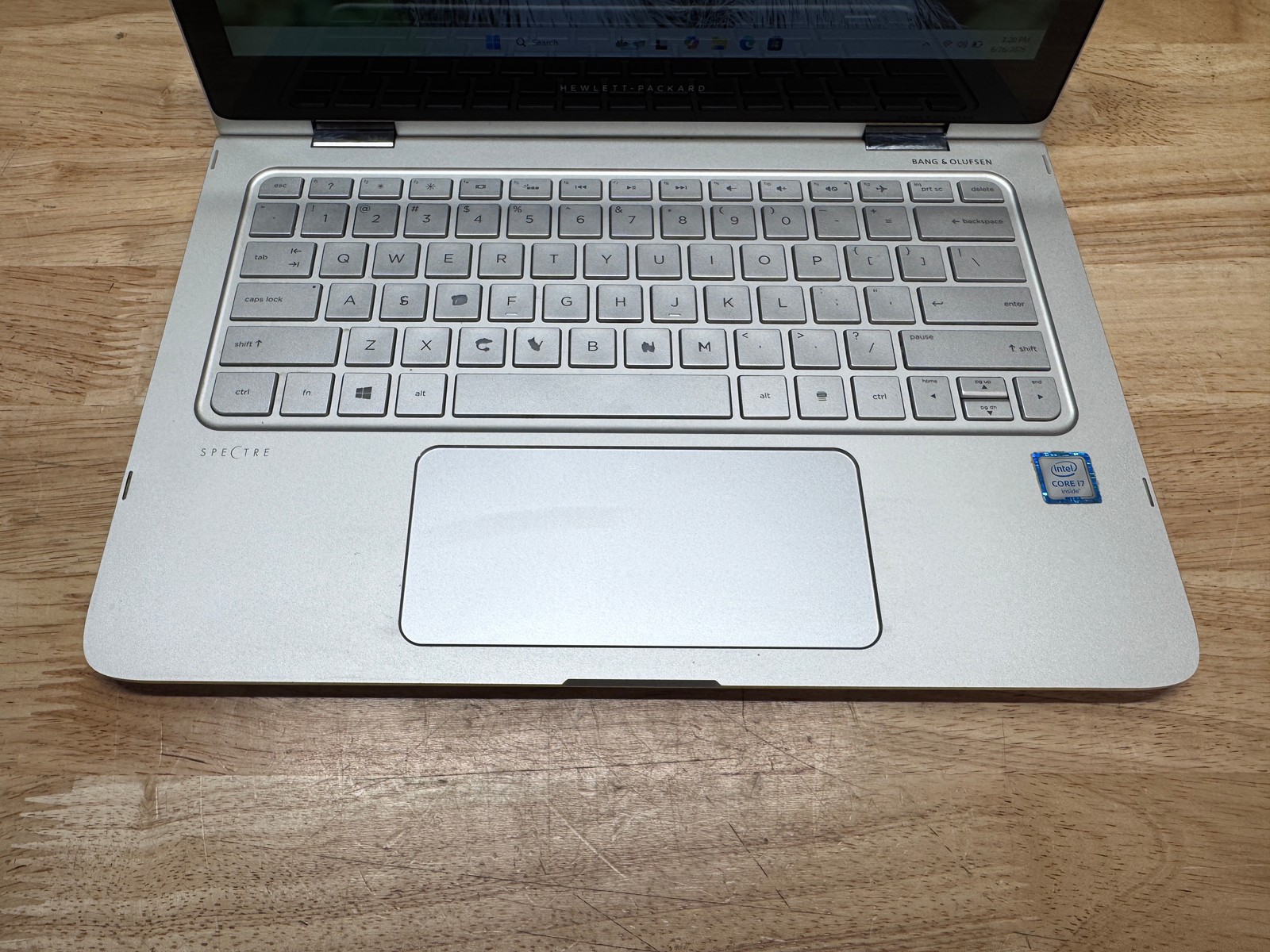 HP Spectre x360 13-4105DX 13.3″ TOUCHSCREEN Laptop Intel Core i7, 512GB SSD, W11