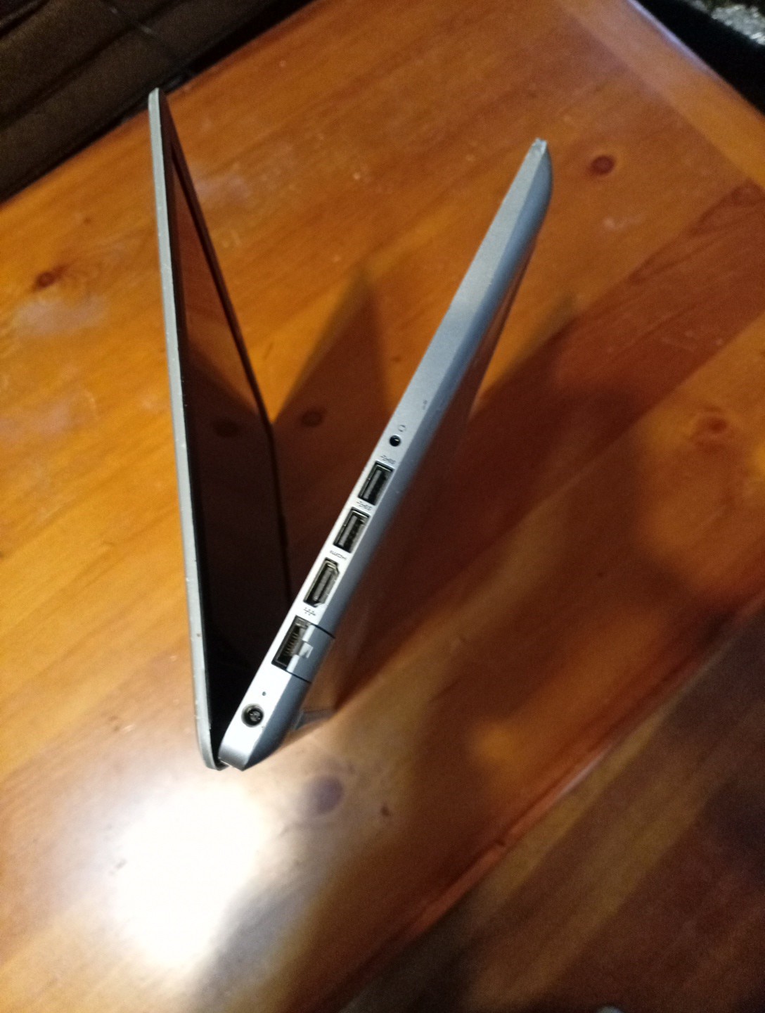 HP Model# 15-db100lds