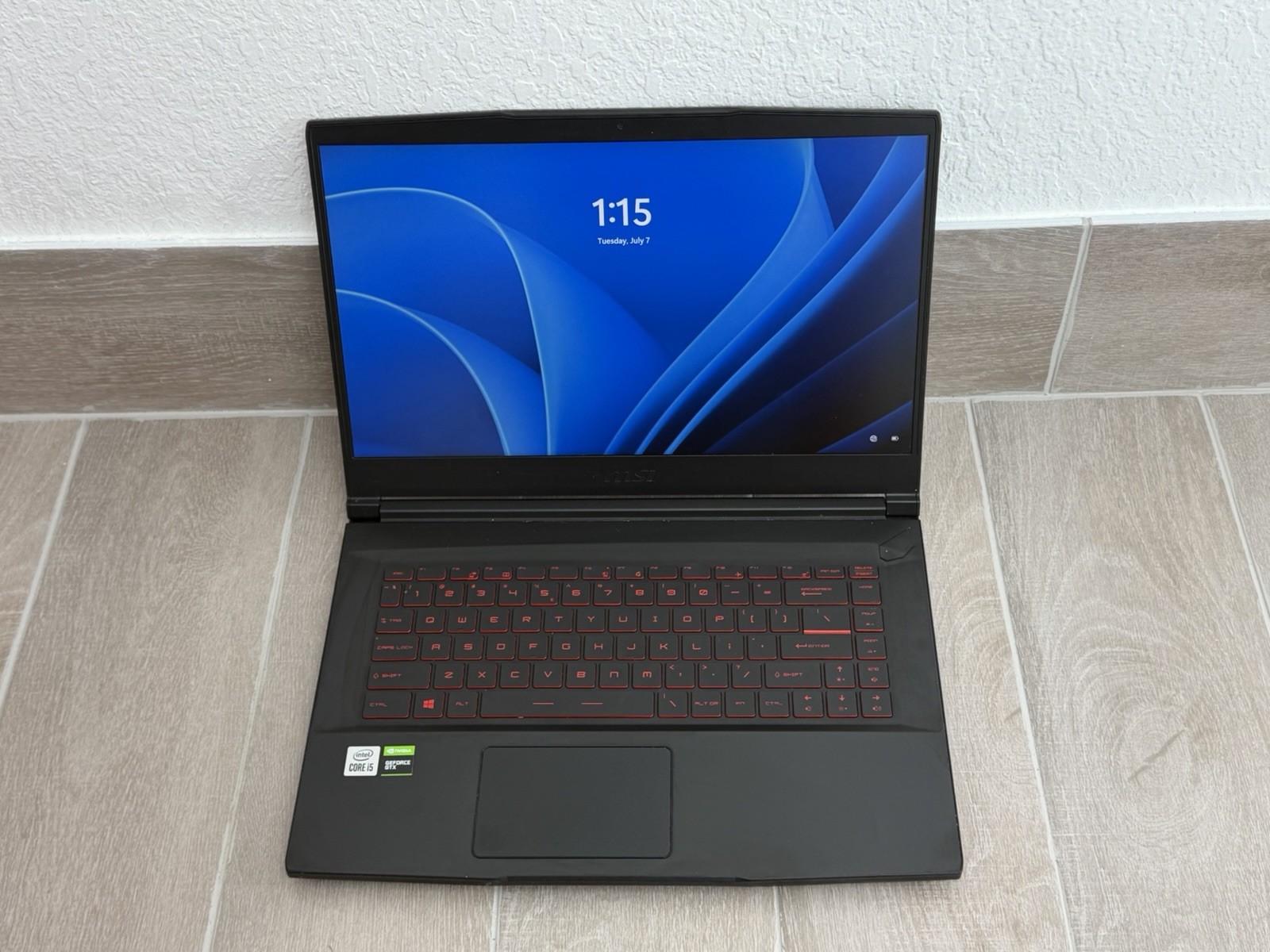 MSI GF63 Thin 10SC 15.6″ Core i5-10500H GeForce GTX 1650 16GB RAM 256GB NVMe SSD