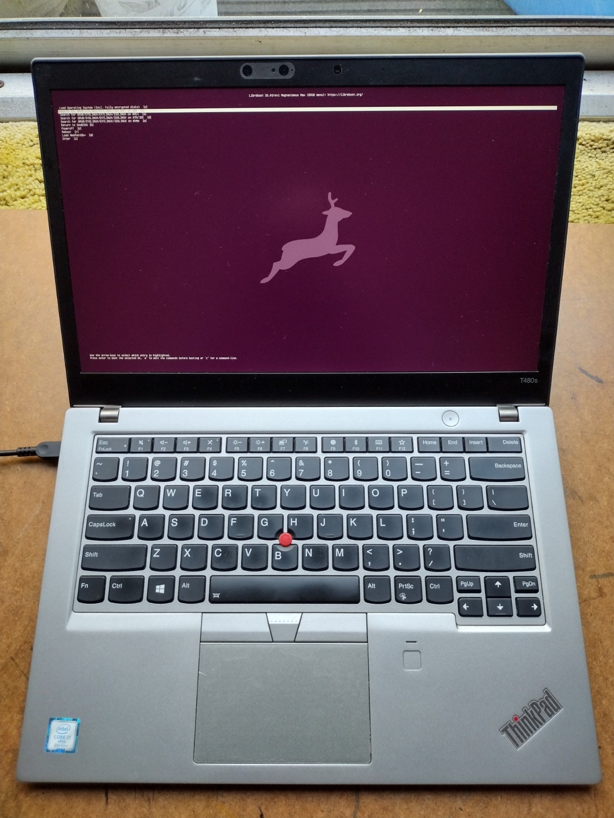 ThinkPad T480s Libreboot i7-8650U w/ 8GB RAM 256GB NVMe SSD AX210 Wifi AC FHD