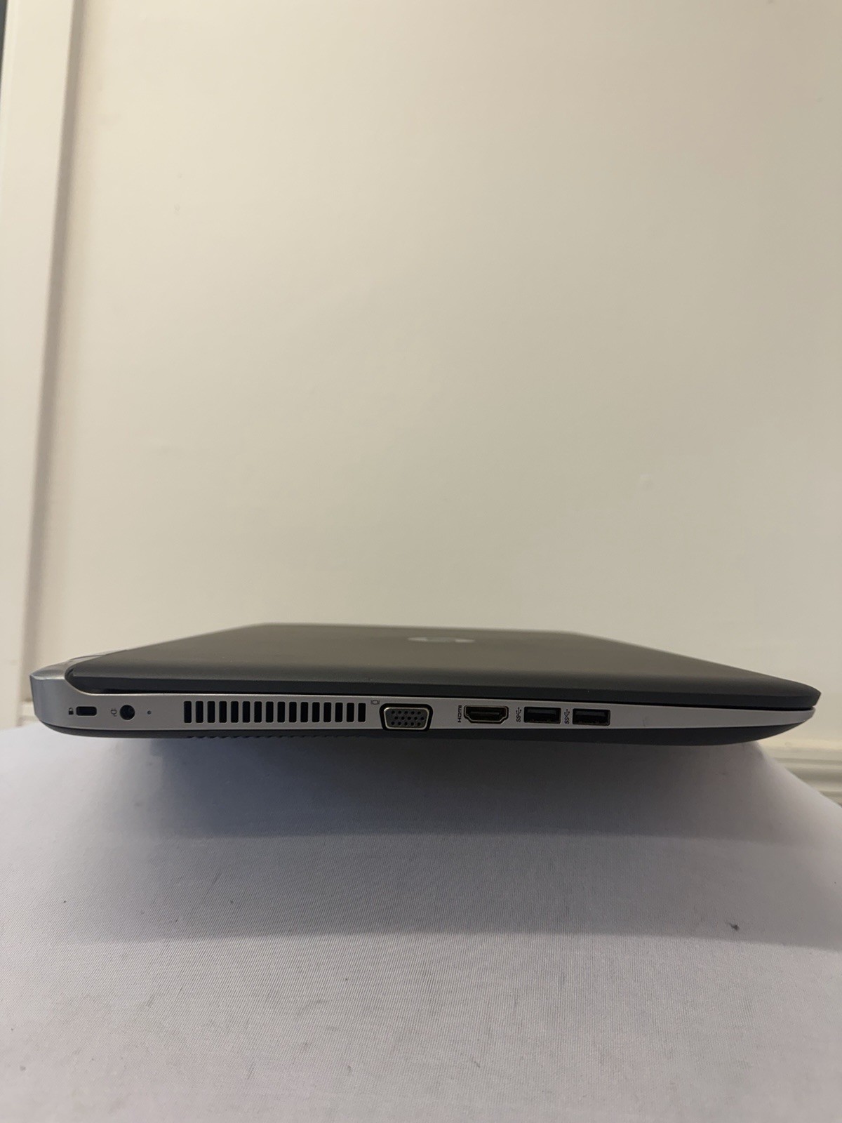 HP Probook 470 G3 Laptop – Good Screen – Intel i5-6200U – RAM 8 GB – Read Des