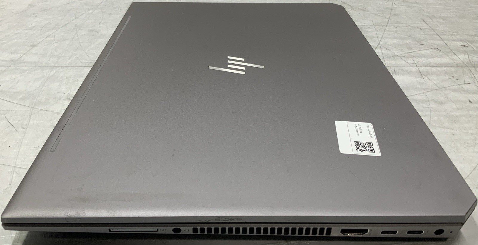 HP ZBook Studio G5 15.6″ – i7-8850H 32GB RAM, 512GB SSD, P1000, Win 10 Pro
