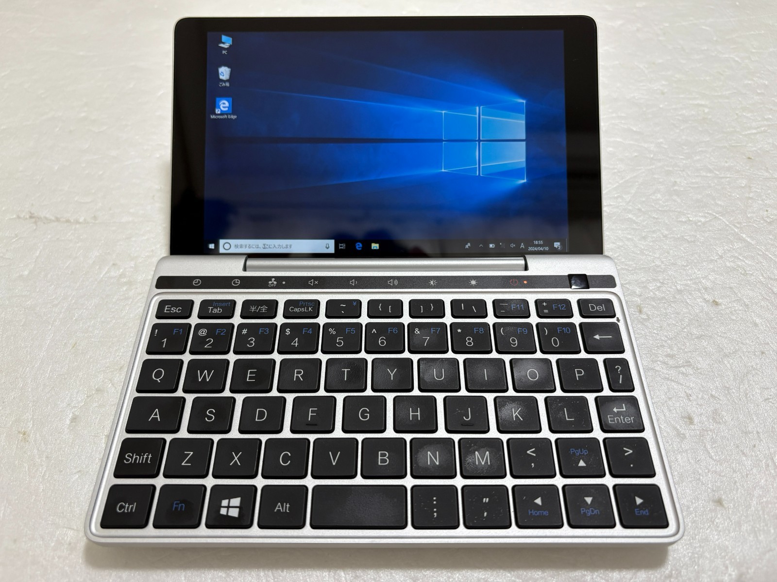 GPD Pocket 2 Core m3-8100Y 8GB SSD 128GB WIndows 11 Pro UMPC Portable PC Laptop