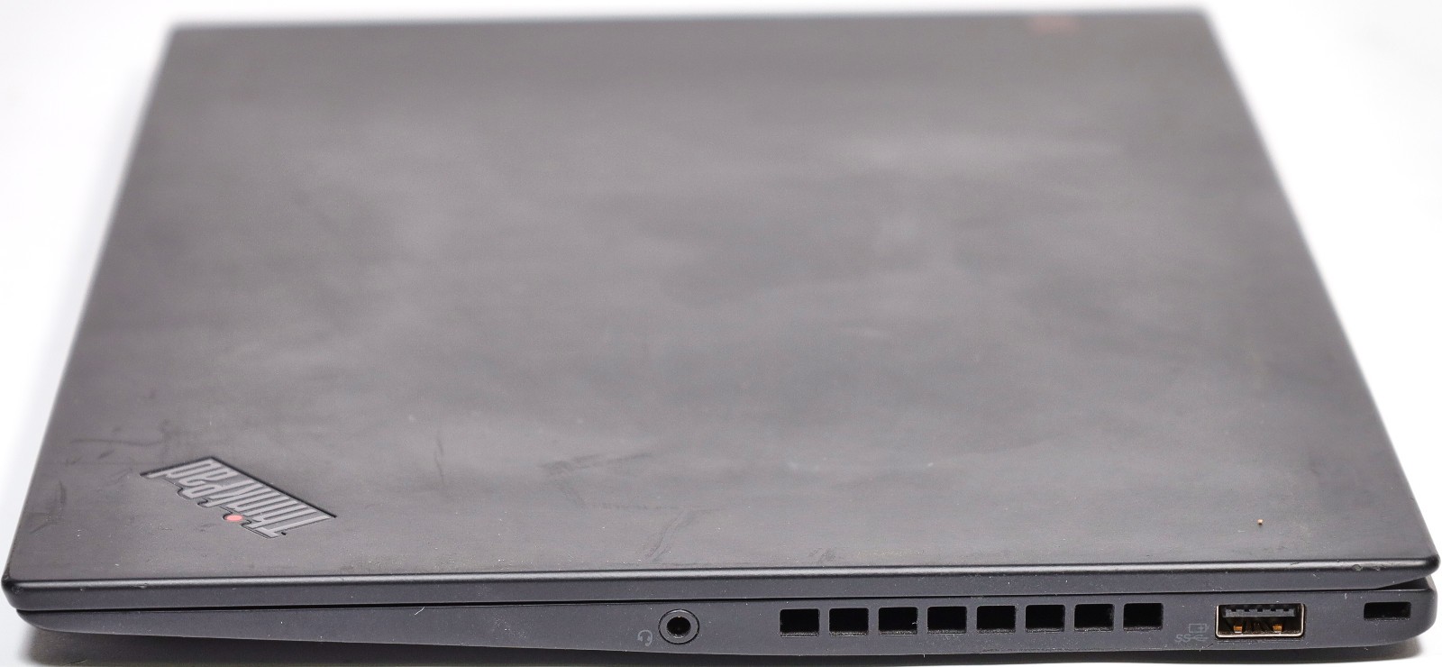 Lenovo ThinkPad X1 Carbon Gen 6 i7-8650U 16GB RAM 256GB SSD Win11P w/AC Adapter