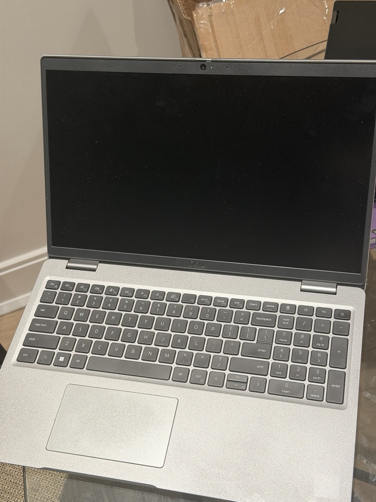 Dell Latitude 5530 15.6″ i5-1235U 4.40GHz 16GB RAM 256 SSD Silver