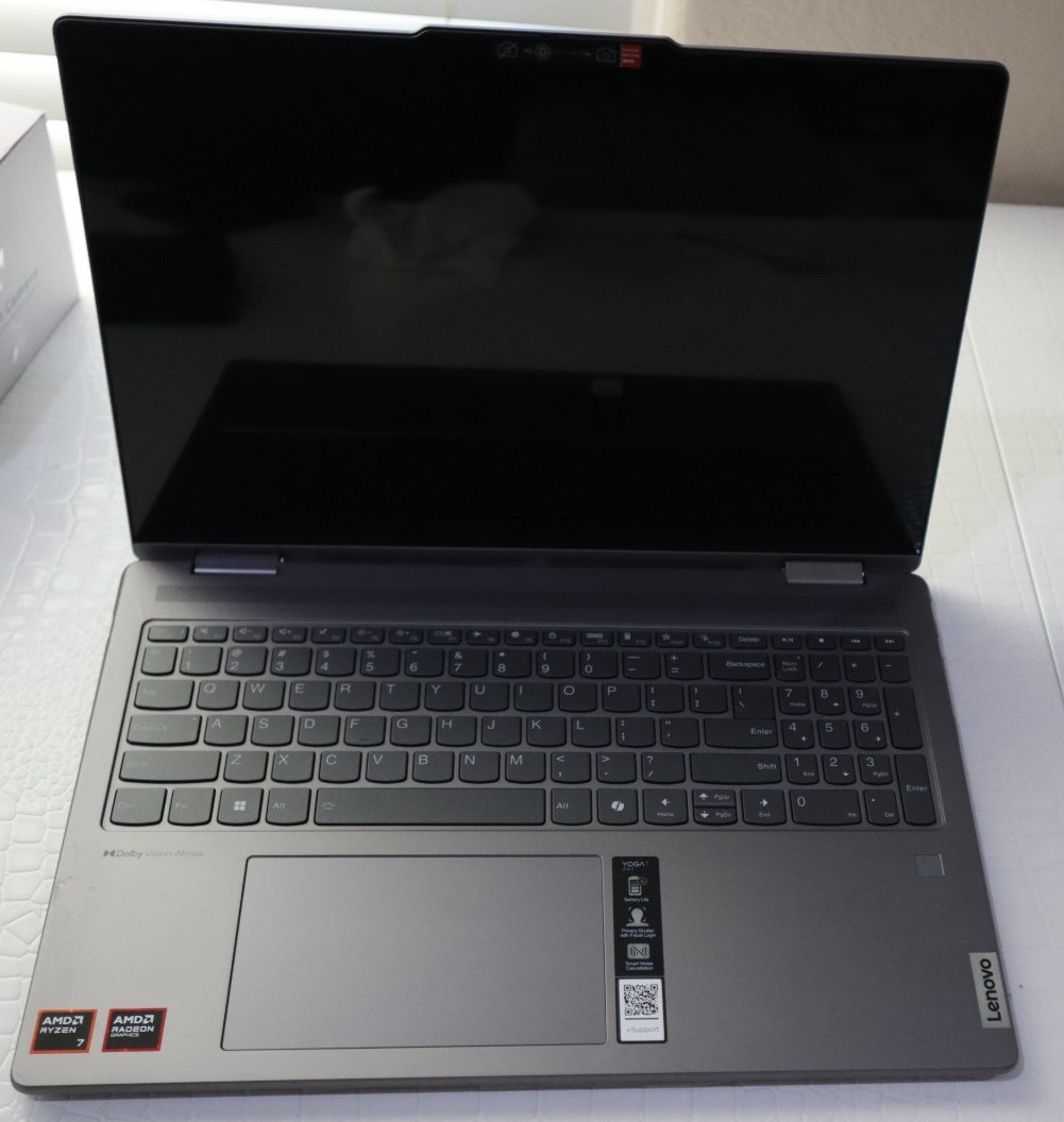 Lenovo Yoga 7 2in1 16AHP9 Touch AMD Ryzen 7 Laptop Barely Used Condition 2024